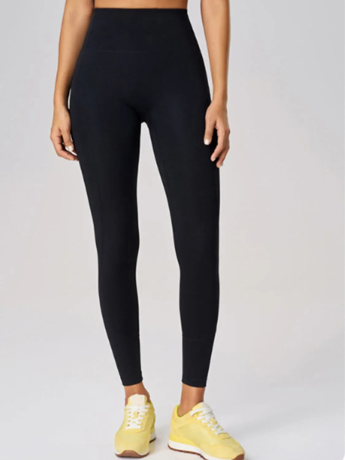 SculptFit High Waist Pocket Leggings