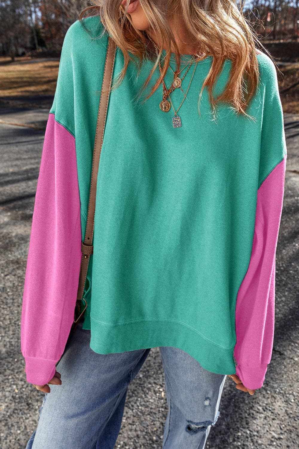Color-blocked long sleeve sweatshirt