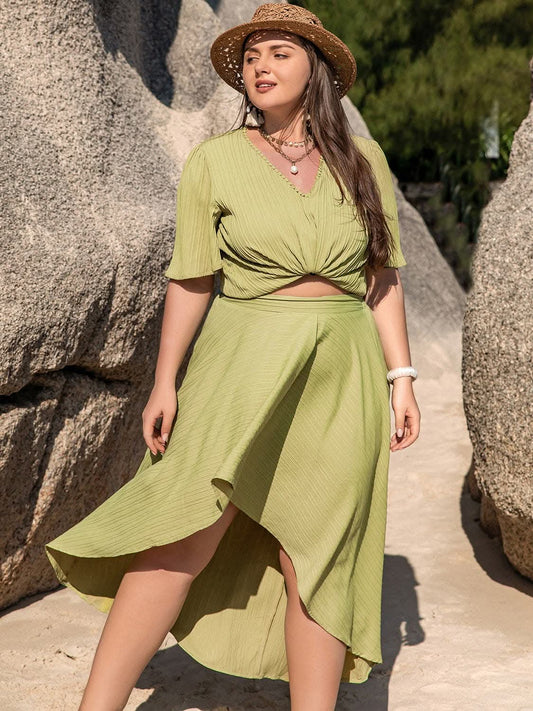 Chic Plus Size V-Neck & Skirt Set - Love Salve