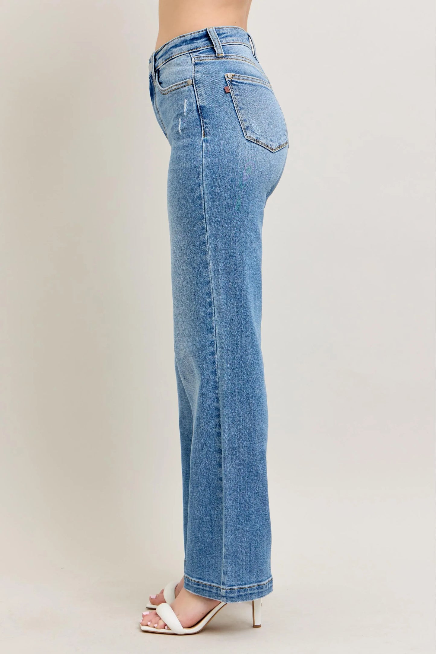 Judy Blue Plus Size High Waist Straight Leg Jeans in Medium Blue Wash - Love Salve