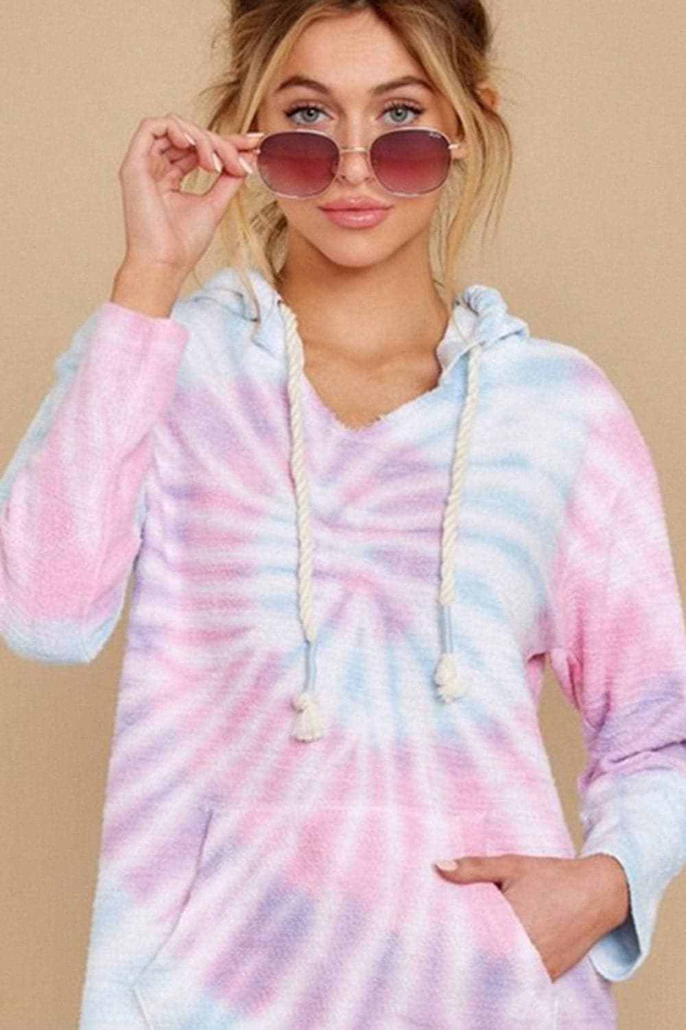 Colorful tie-dye hoodie, long sleeves