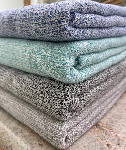 Santa Monica Soft Turkish Towel 40 Inch by 70 Inch Eco Friendly Quick Dry Bath and Beach Towel - Love Salve