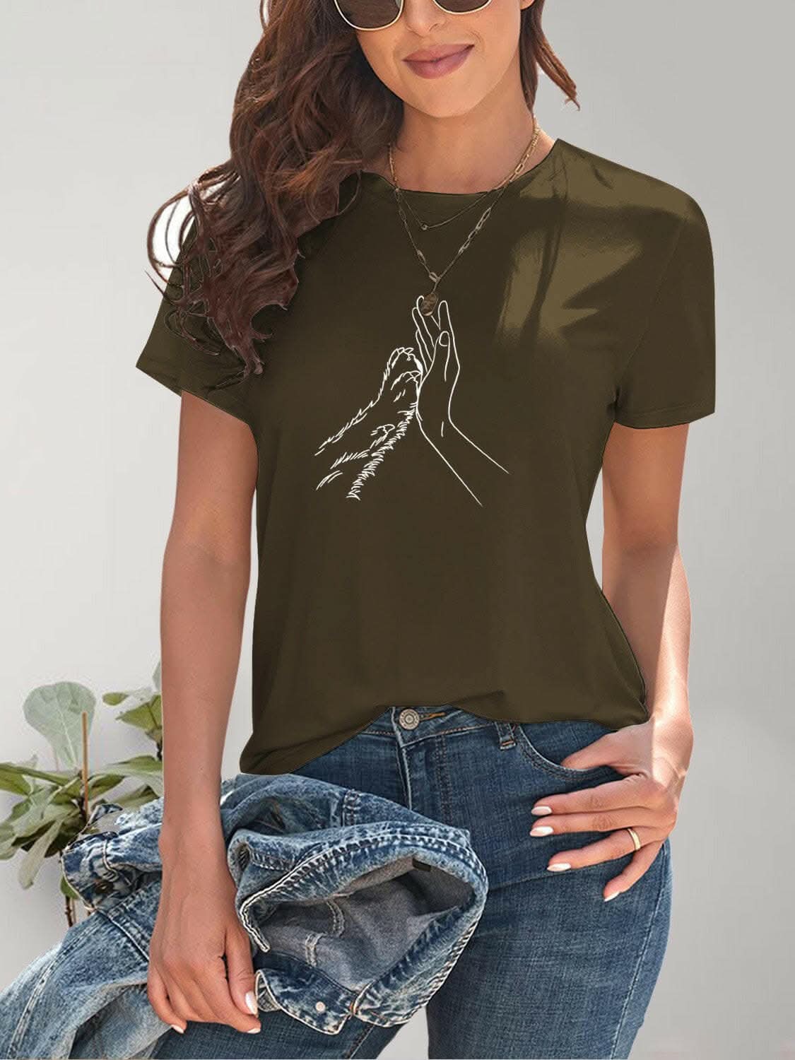 Graphic tee with round neck design - Love Salve