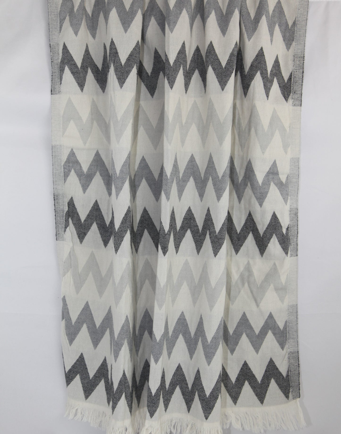 Zig Zag Turkish Towel 100 Percent Natural Cotton Quick Drying Lightweight Versatile Beach Bath Blanket - Love Salve