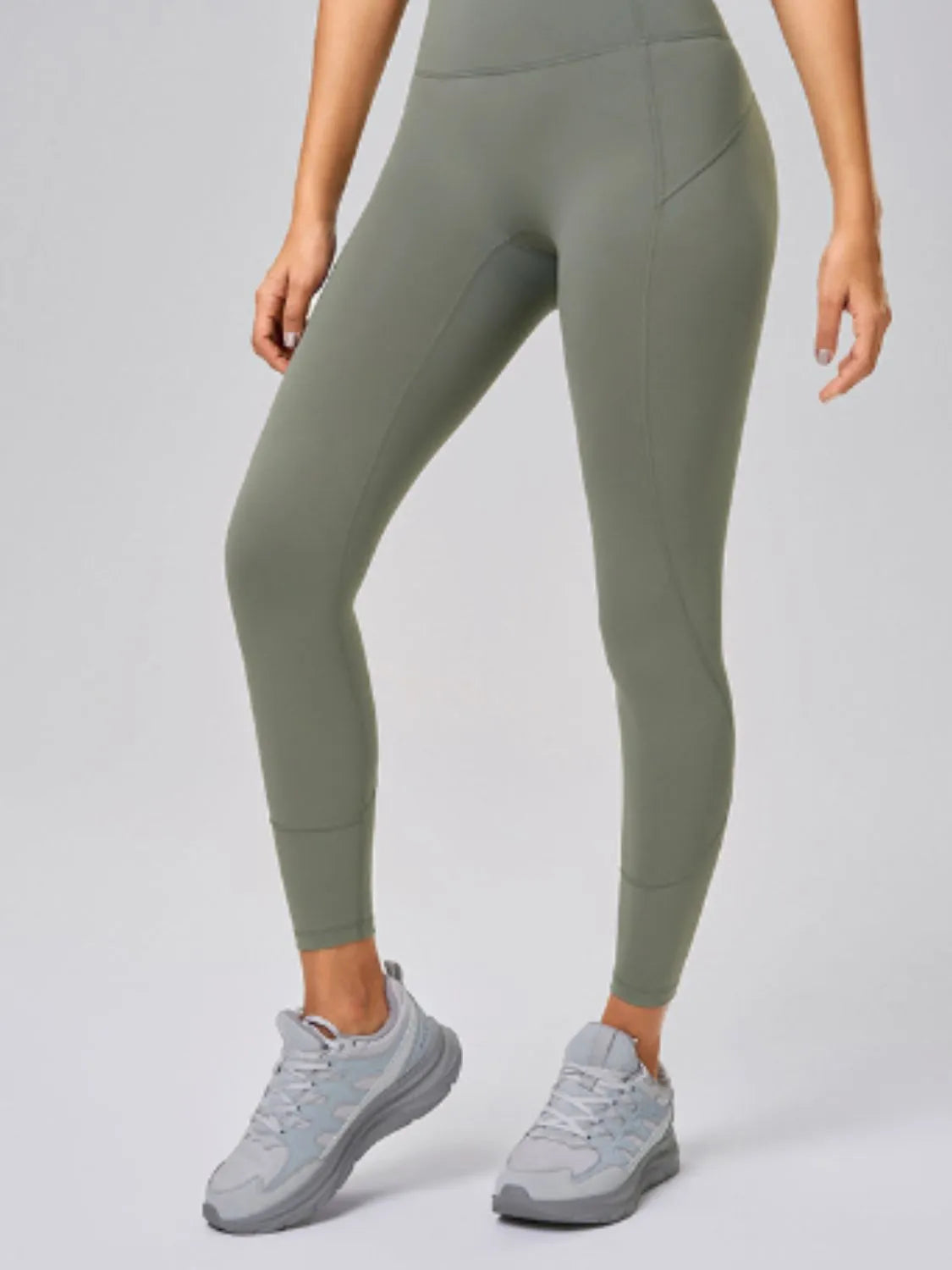 SculptFit High Waist Pocket Leggings