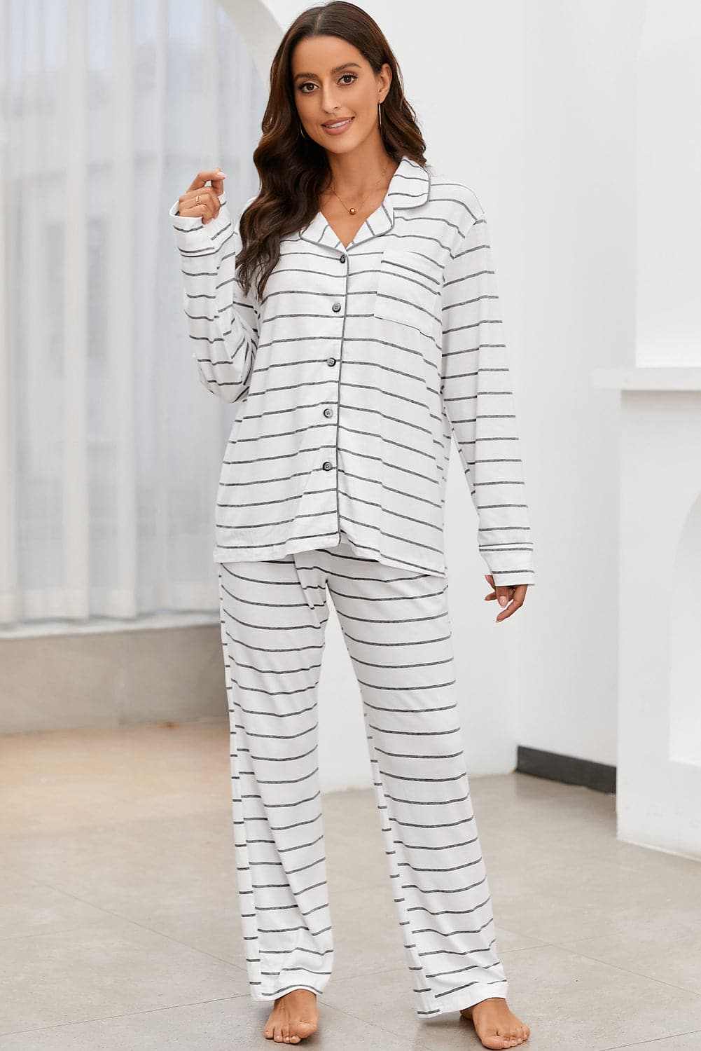 Chic striped lounge set, v-neck, drawstring pants - Love Salve