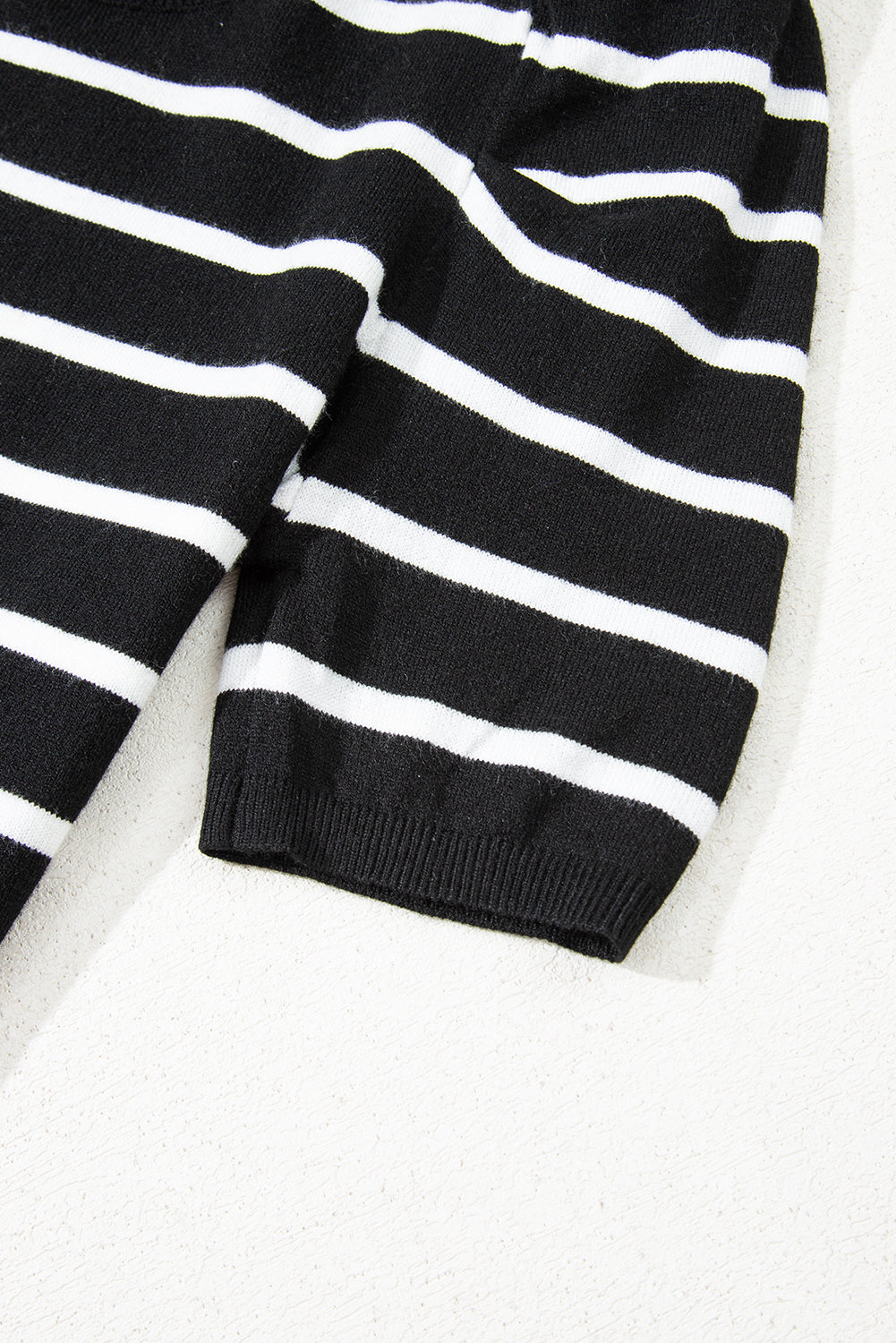 White Stripe Ribbed Trim Round Neck Bubble Sleeve Knitted Top - Love Salve