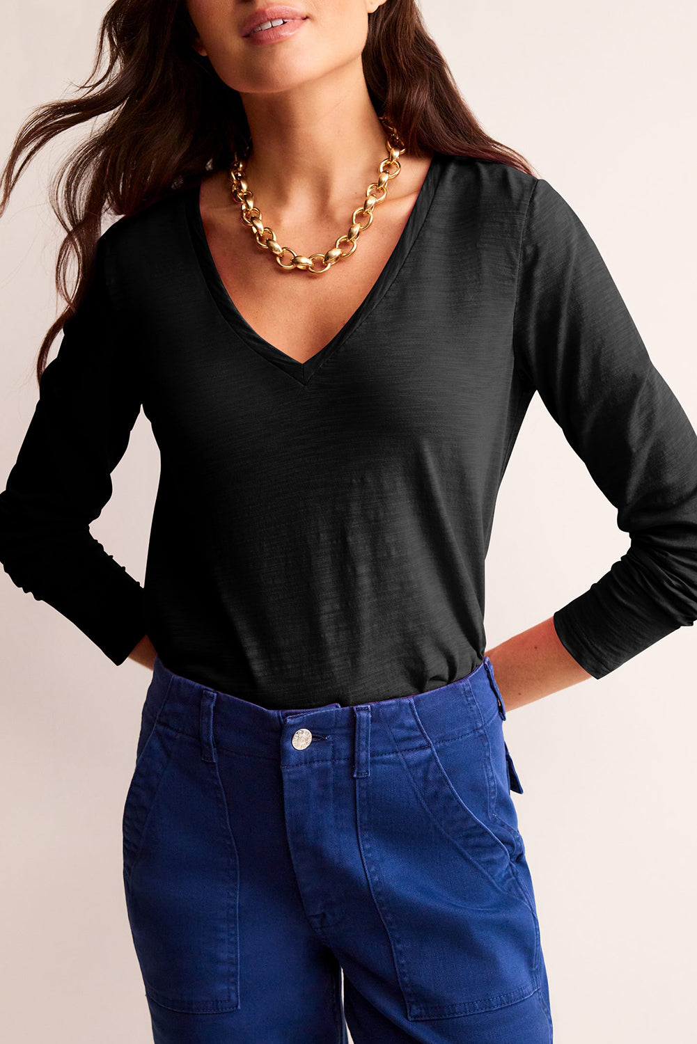 Black Casual Black Solid Color V Neck Long Sleeve Stretchy Top - Front view by Dear-Lover Dropshipping
