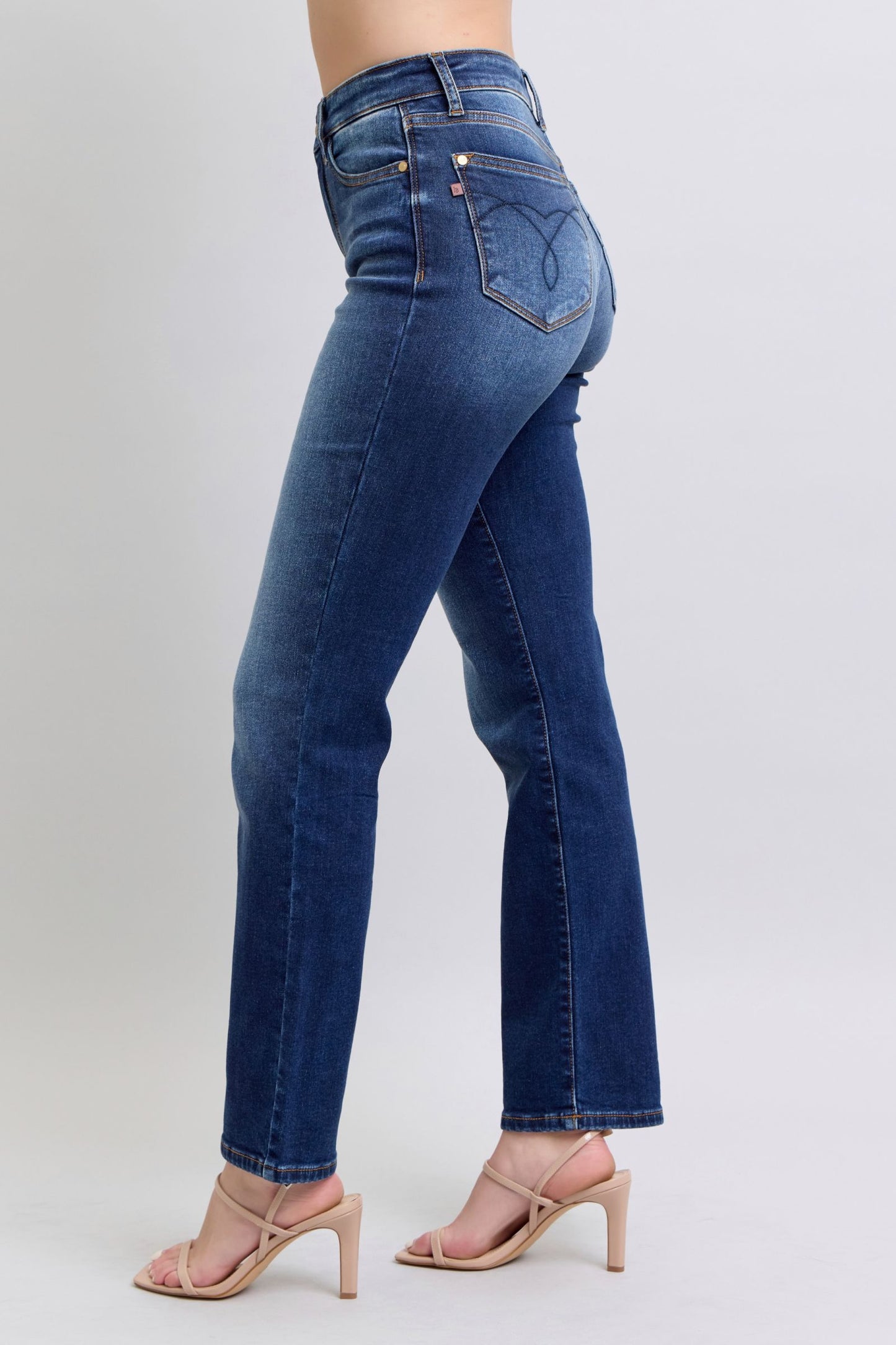 Judy Blue Full-Size Straight Leg Jeans - Effortless Chic with Pockets