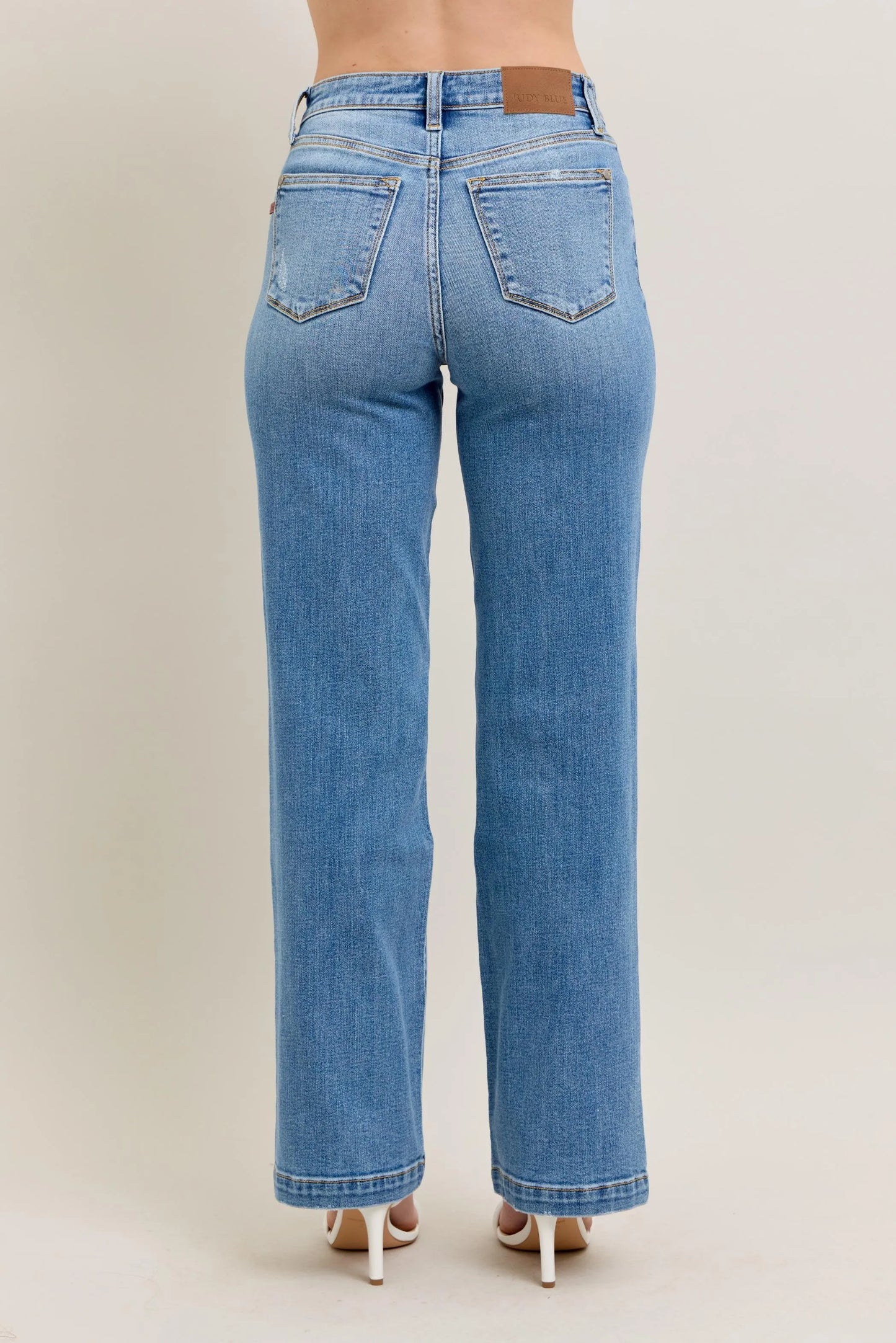 Judy Blue Plus Size High Waist Straight Leg Jeans in Medium Blue Wash - Love Salve