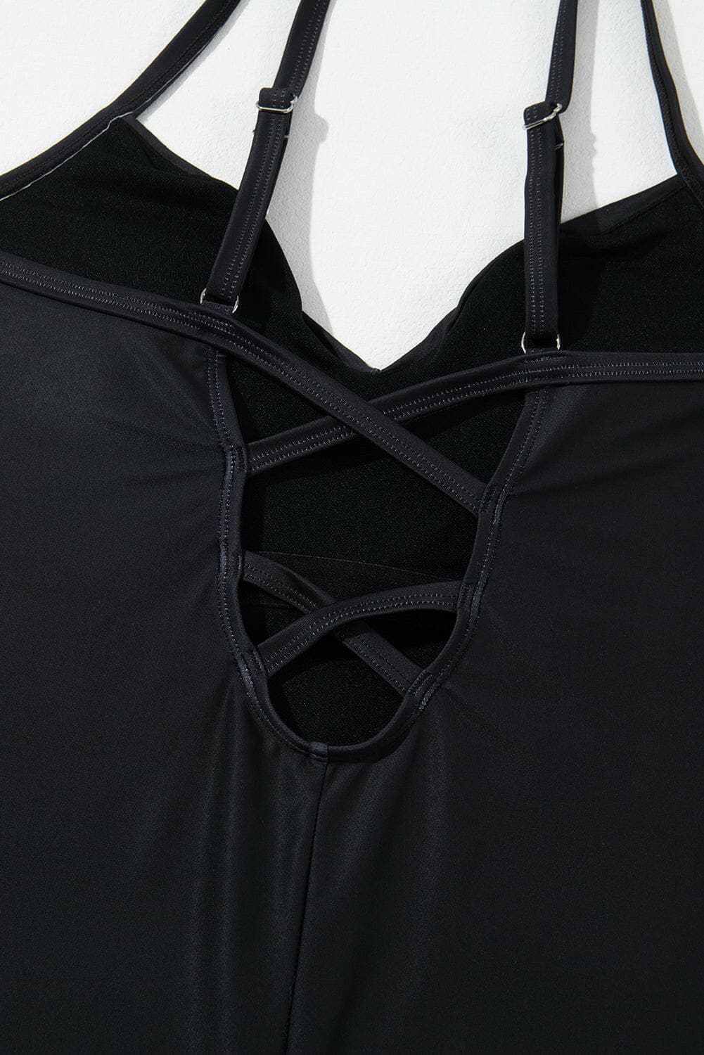 Embroidered V-Neck One-Piece SwimwearUpgrade Your Swimwear Collection with our Embroidered V-Neck One-Piece
Indulge in elegance and style with our Embroidered V-Neck One-Piece Swimwear. This stunning sLove Salve -Piece Swimwearjust arrived