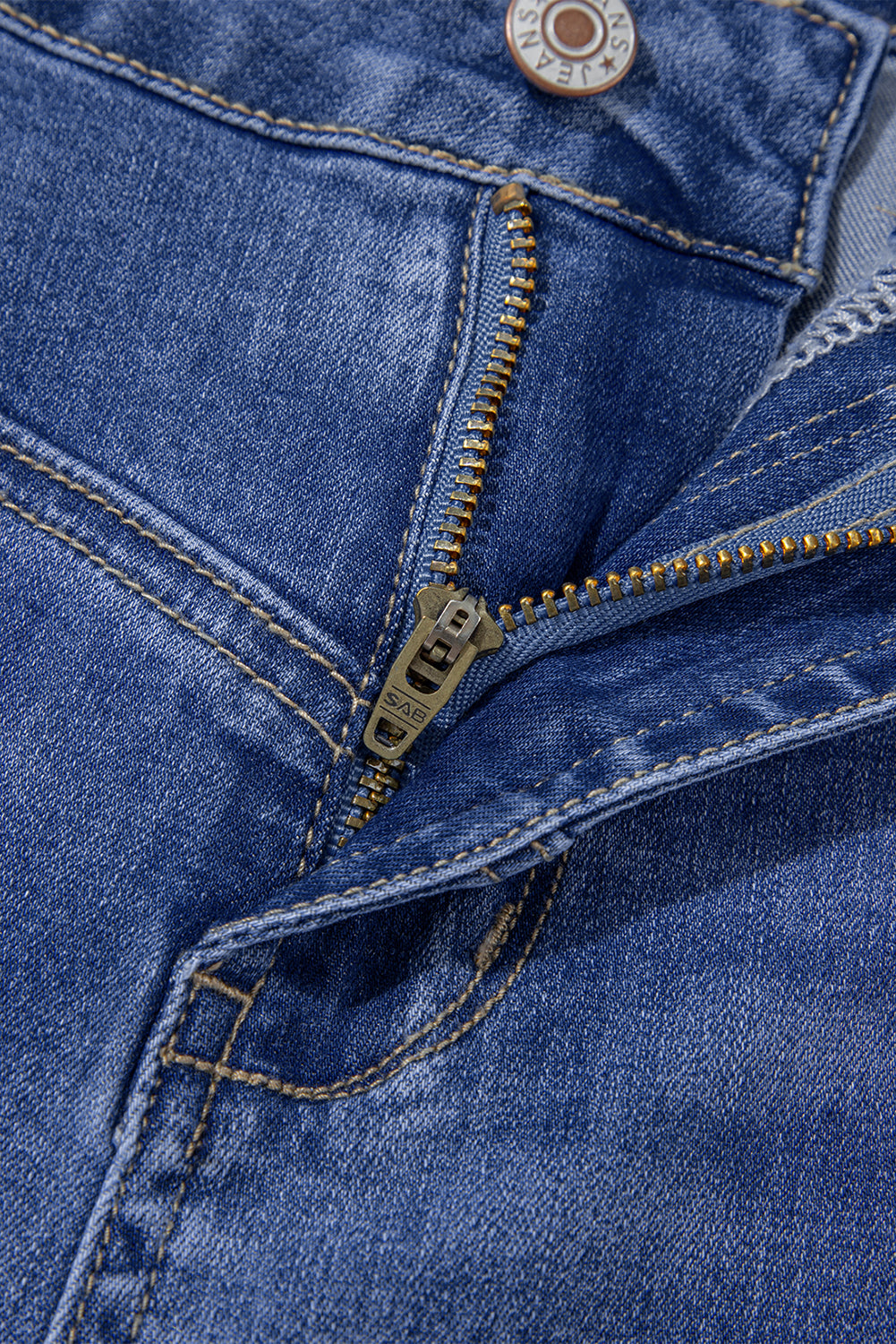 Beau Blue Tailored Center Seam Straight Loose Highrise Jeans