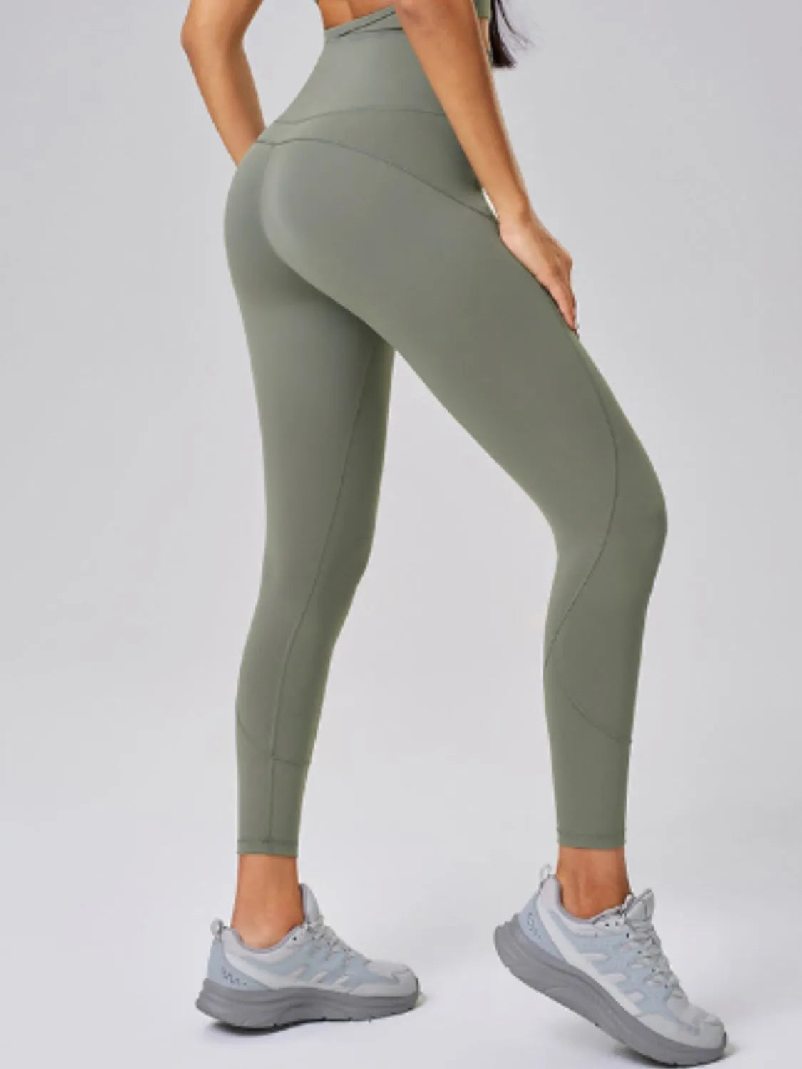 SculptFit High Waist Pocket Leggings