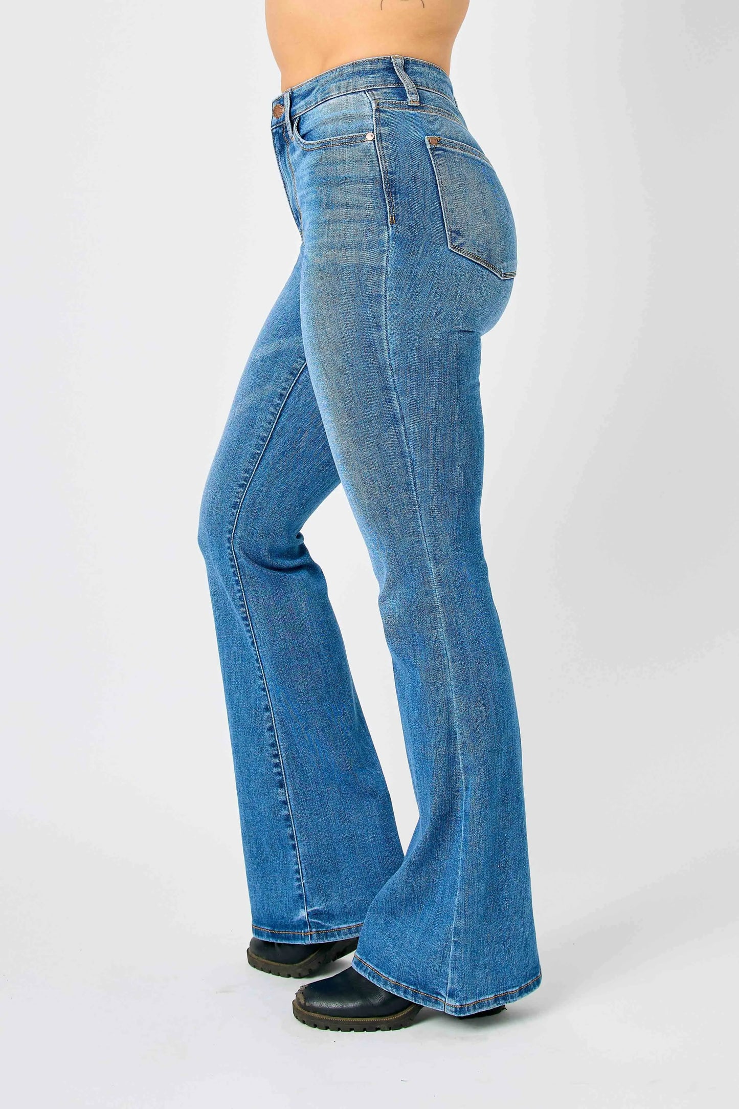 Judy Blue Plus Size High Waisted Classic Flare Jeans - Love Salve