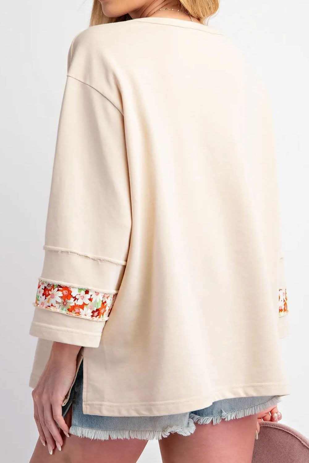 Floral blouse with slits and seams - Love Salve
