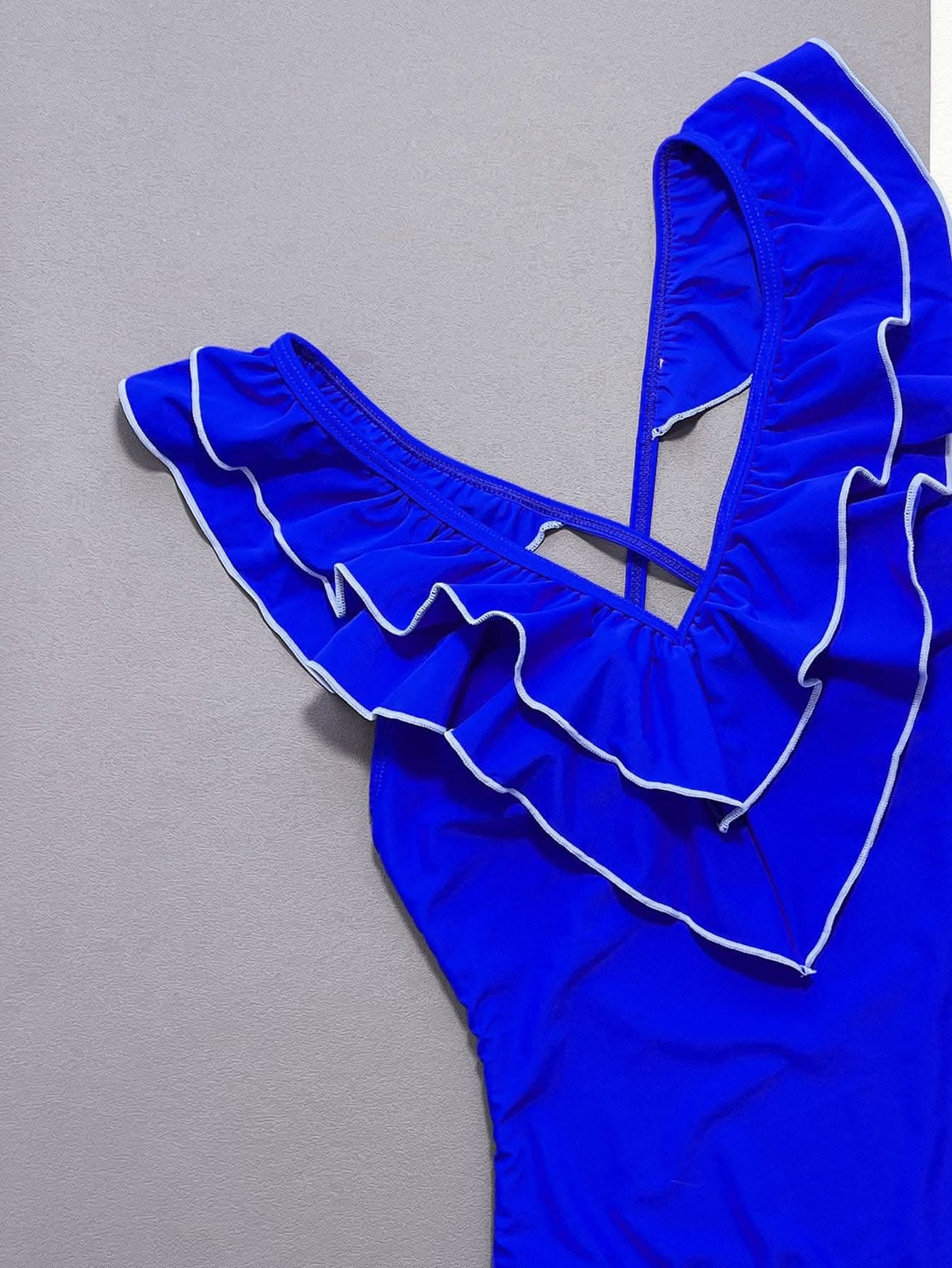 Backless ruffled one-piece swimsuit