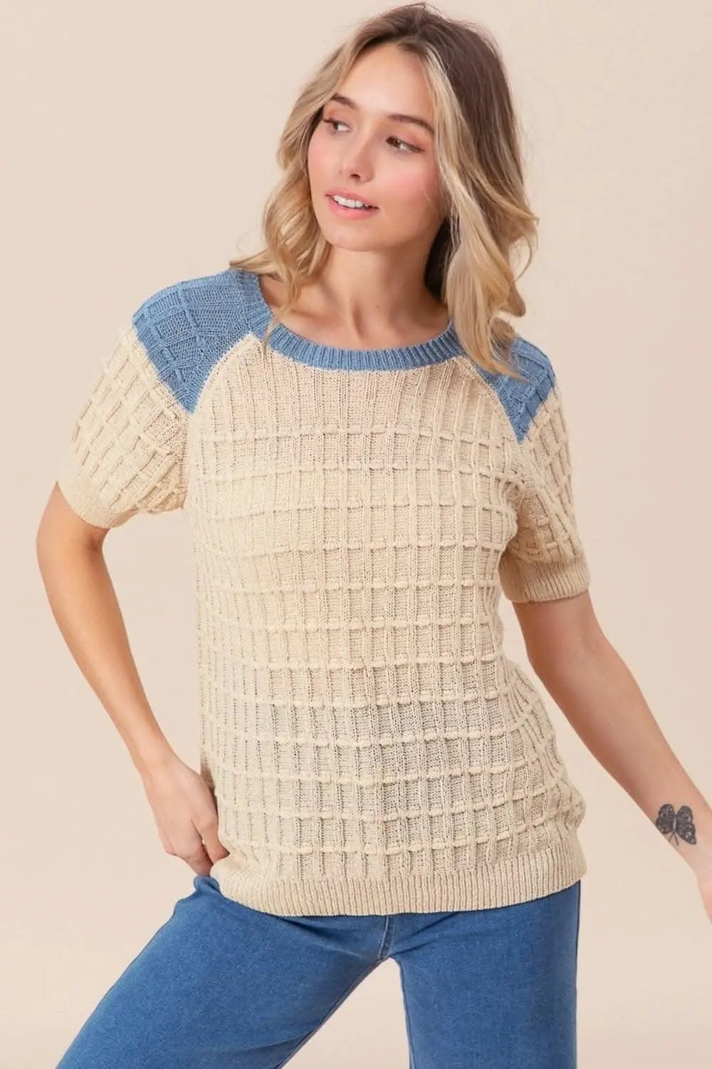 BiBi Textured Contrast Short Sleeve Sweater - Love Salve