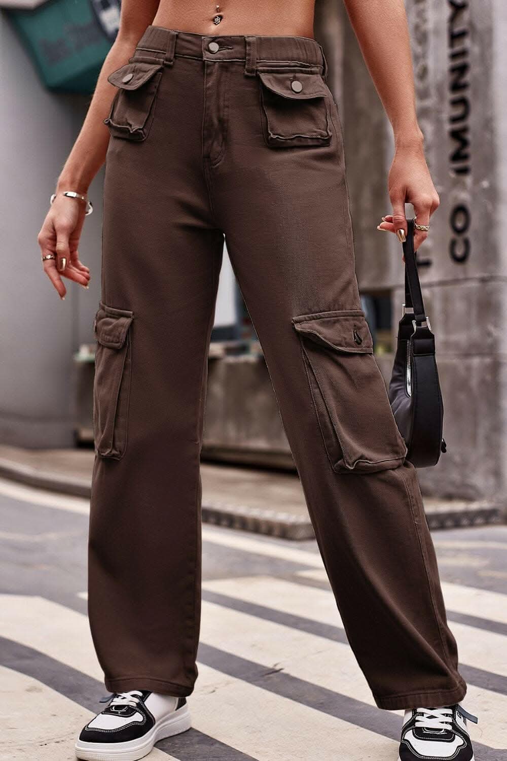 Buttoned knee pocket denim jeans - Love Salve