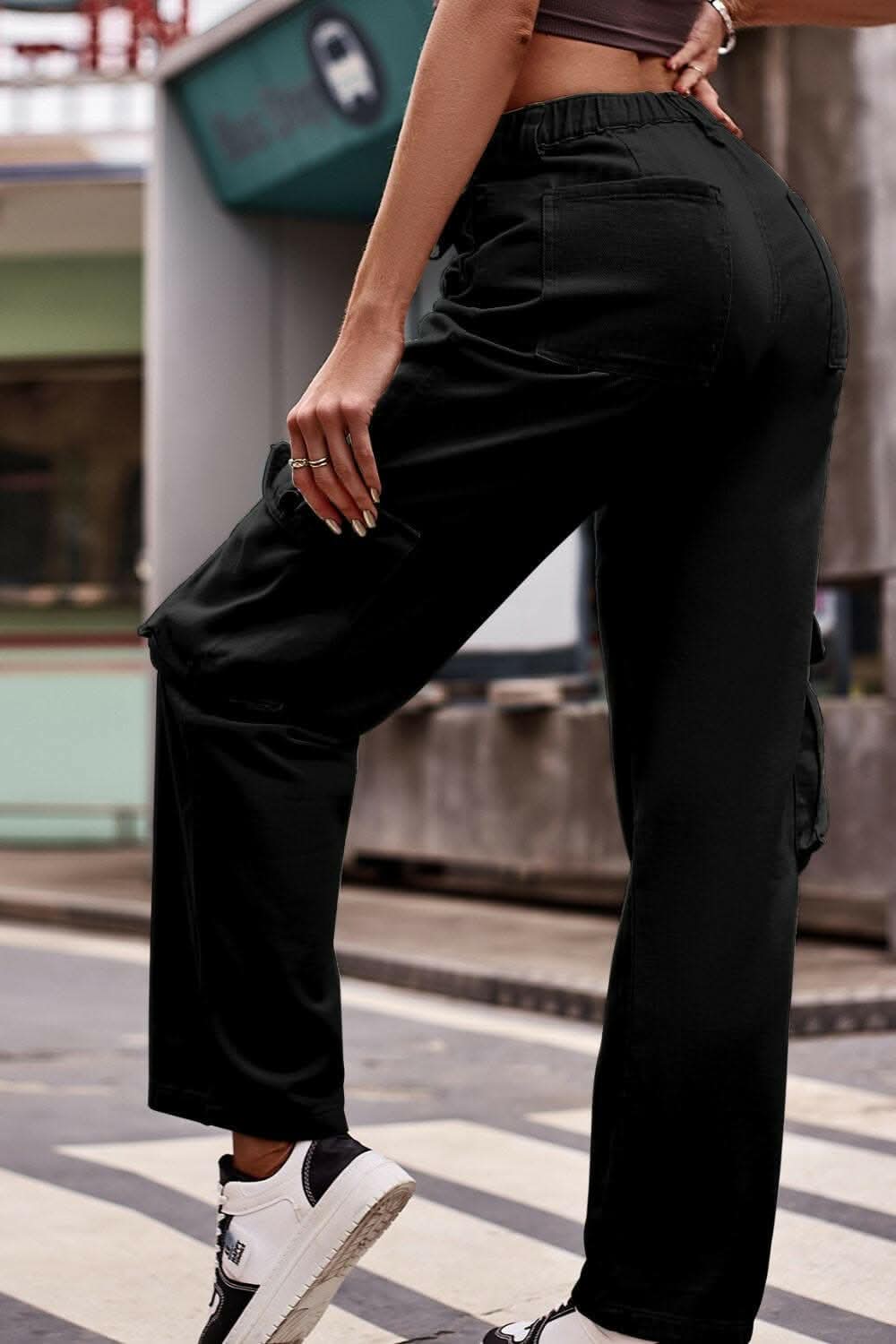 Buttoned knee pocket denim jeans - Love Salve