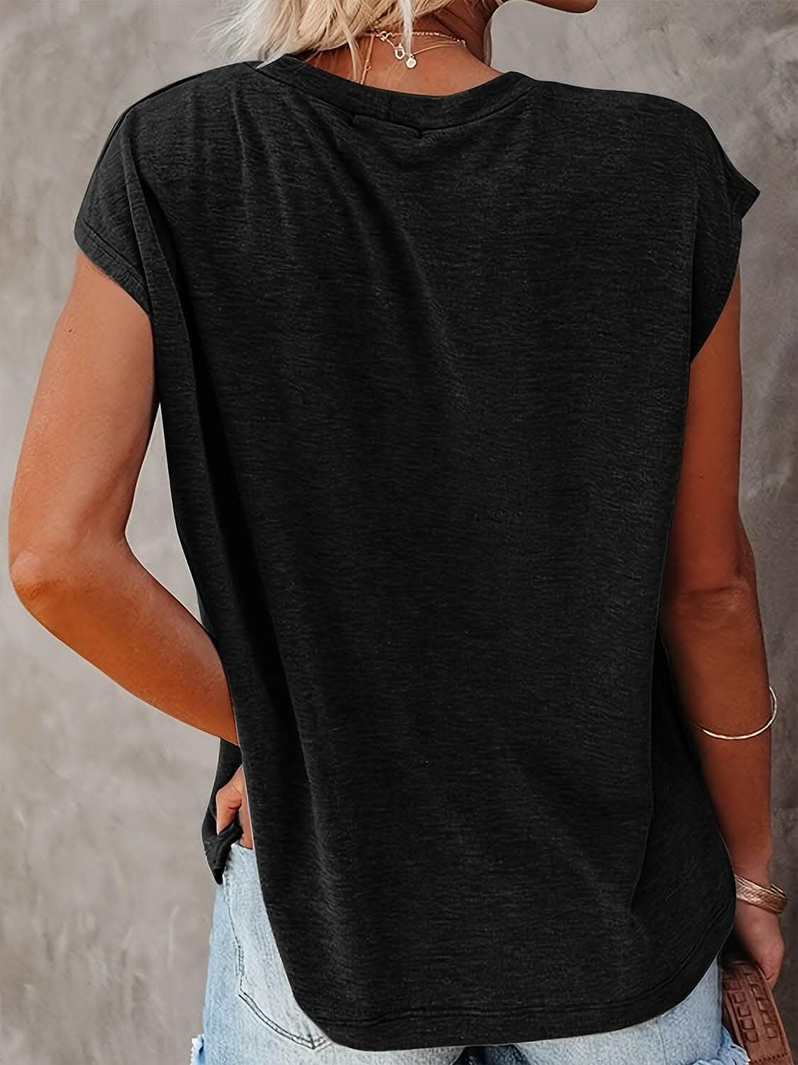 Cap sleeve t-shirt in light colors - Love Salve
