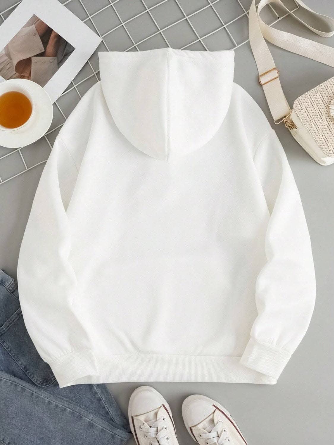 Casual drawstring hoodie with pockets