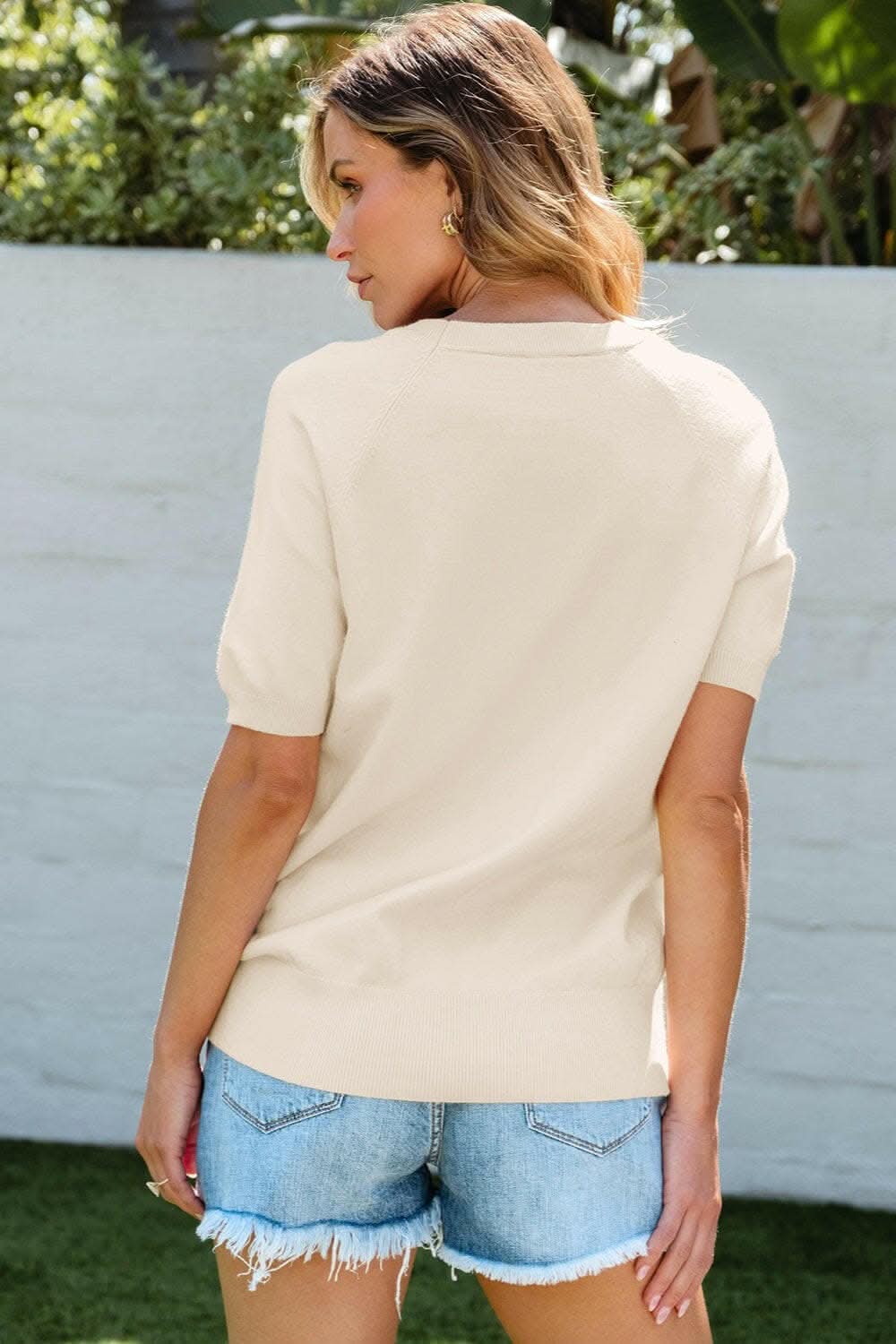 Chic Daisy Knit Top - Soft Fabric - Love Salve