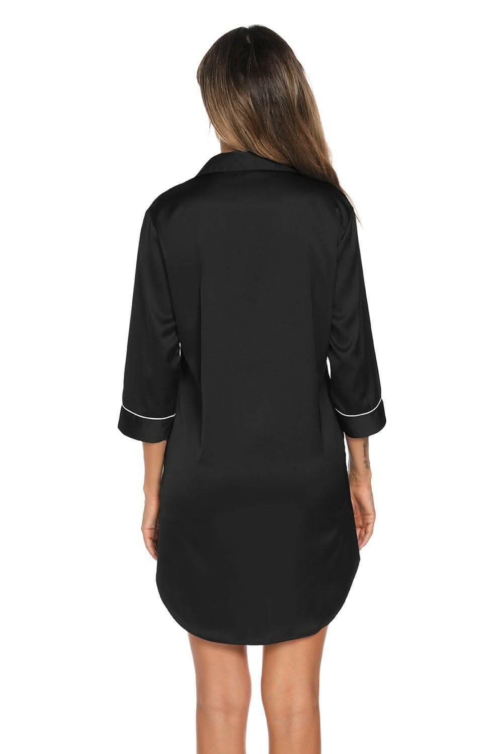 Chic button-up night dress with pocket