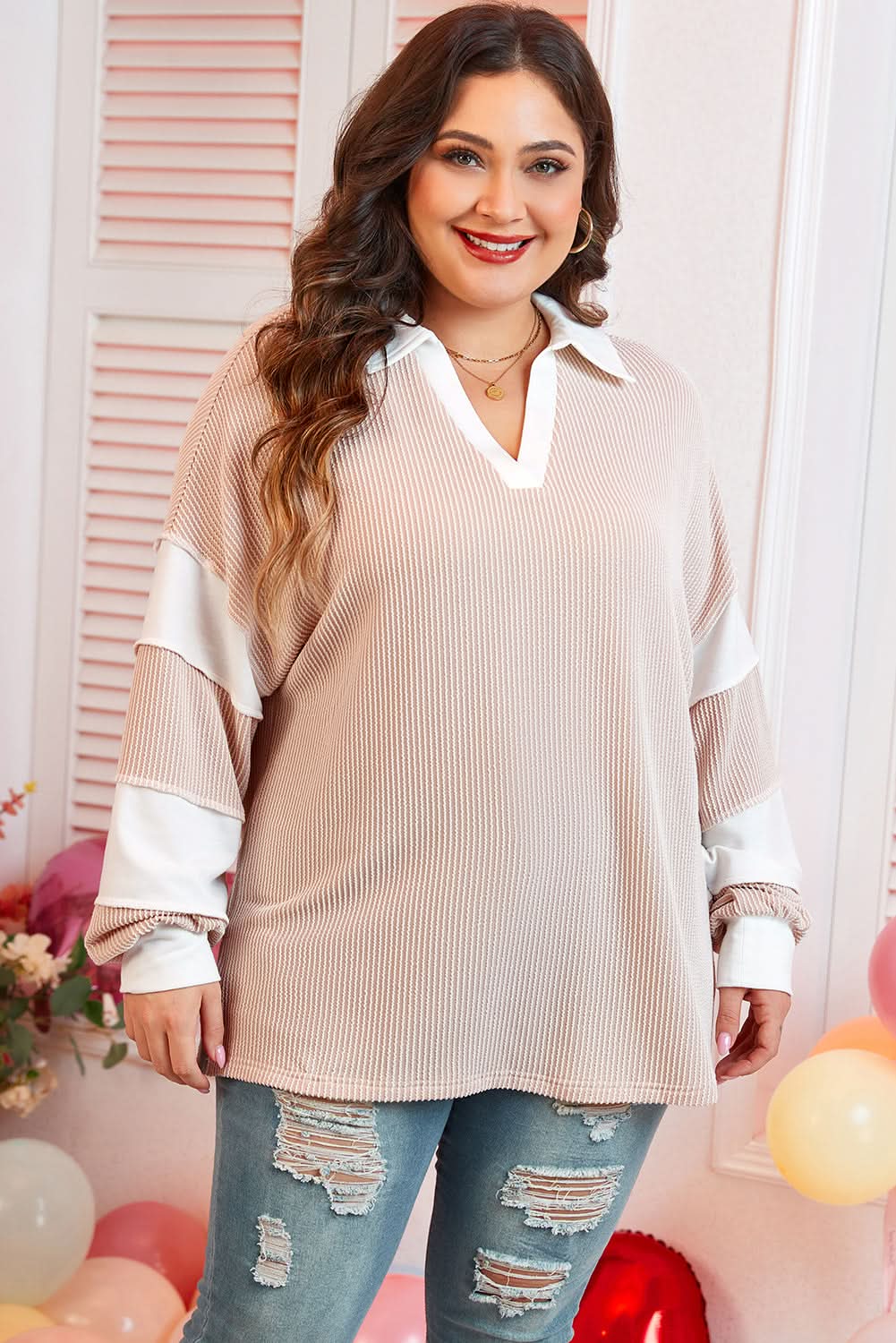 Chic colorblock v-neck top with slits - Love Salve