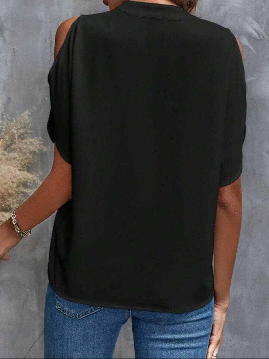 Chic notched cold shoulder blouse - Love Salve
