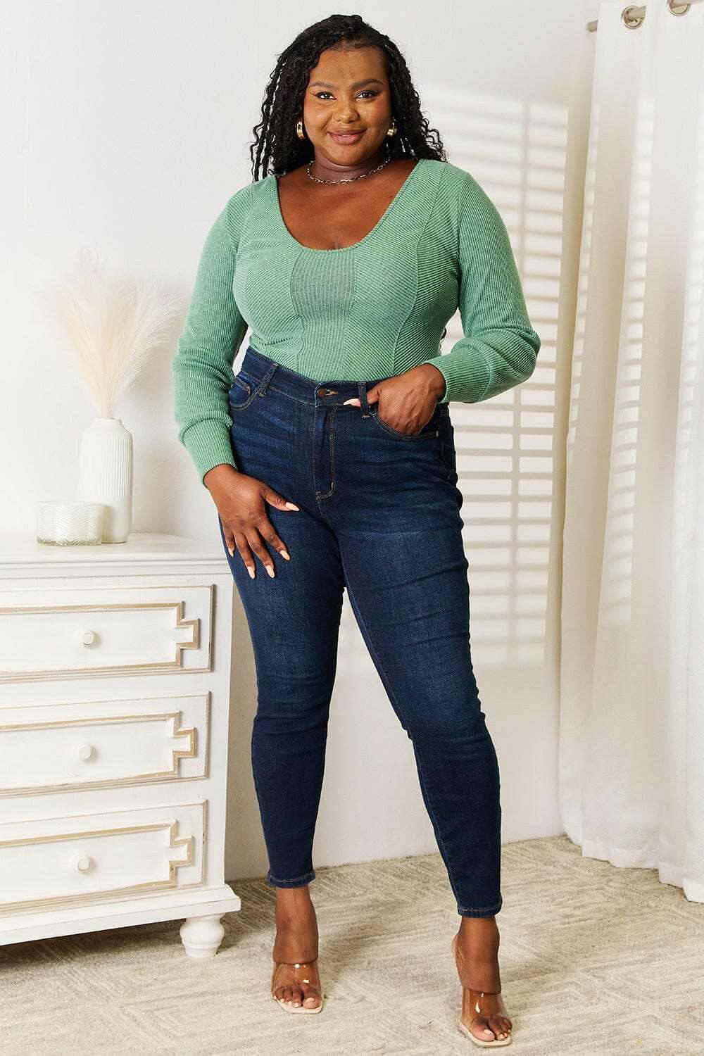 Chic scoop neck long sleeve top - Love Salve