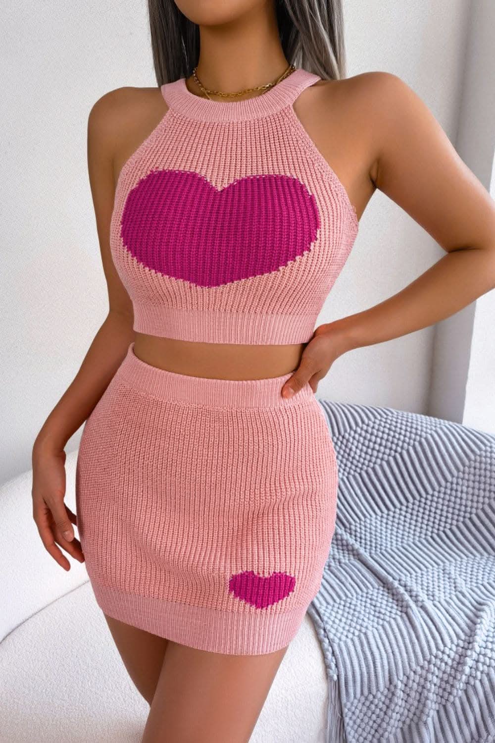 Chic two-tone ribbed knit set