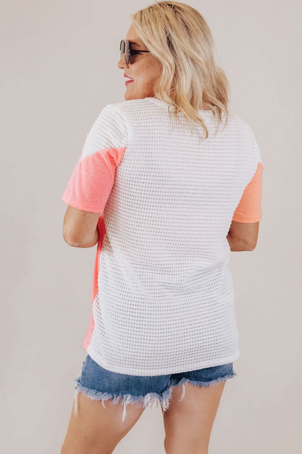 Chic white colorblock plus size tee - Love Salve