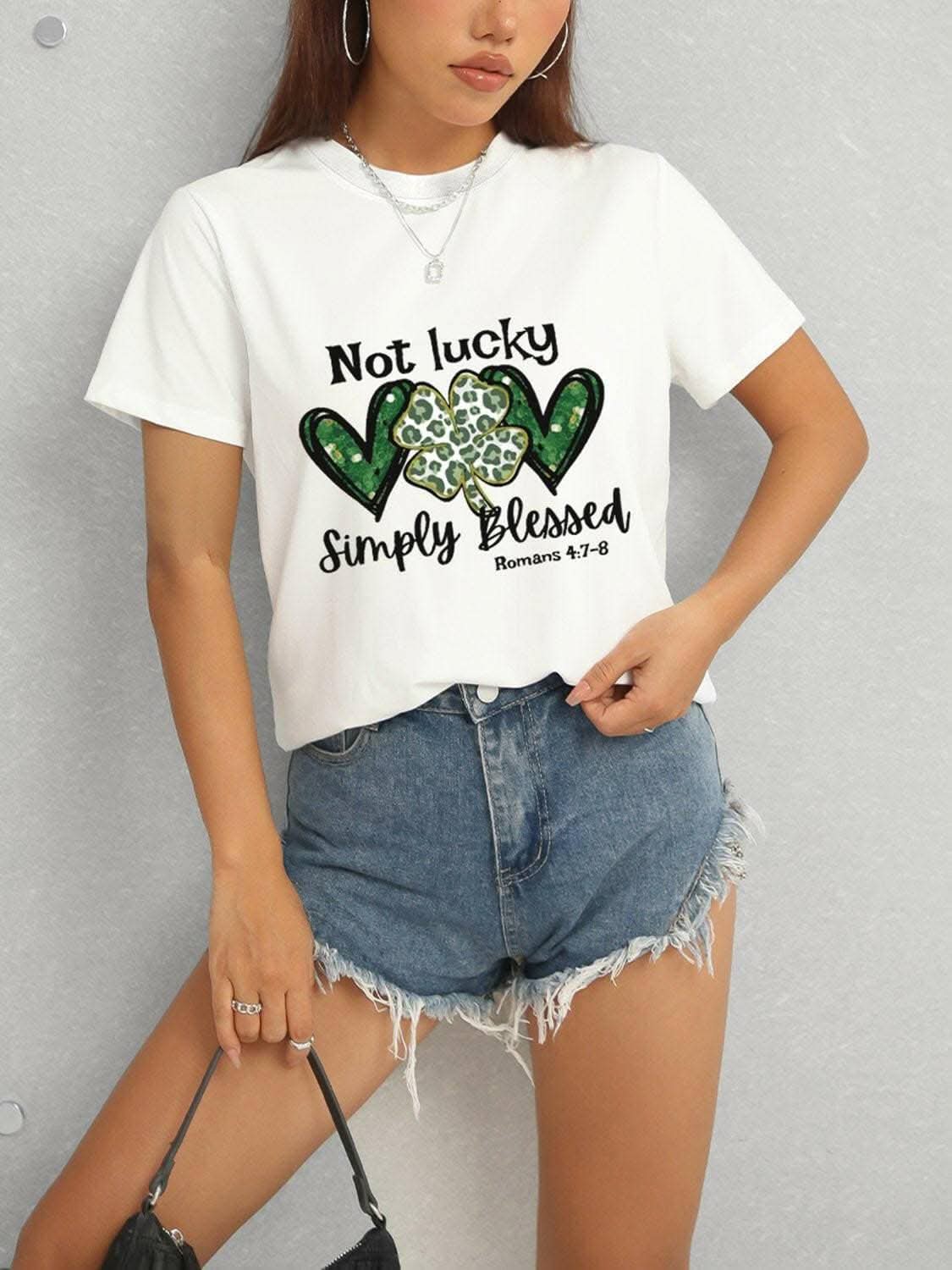 Clover charm short sleeve tee