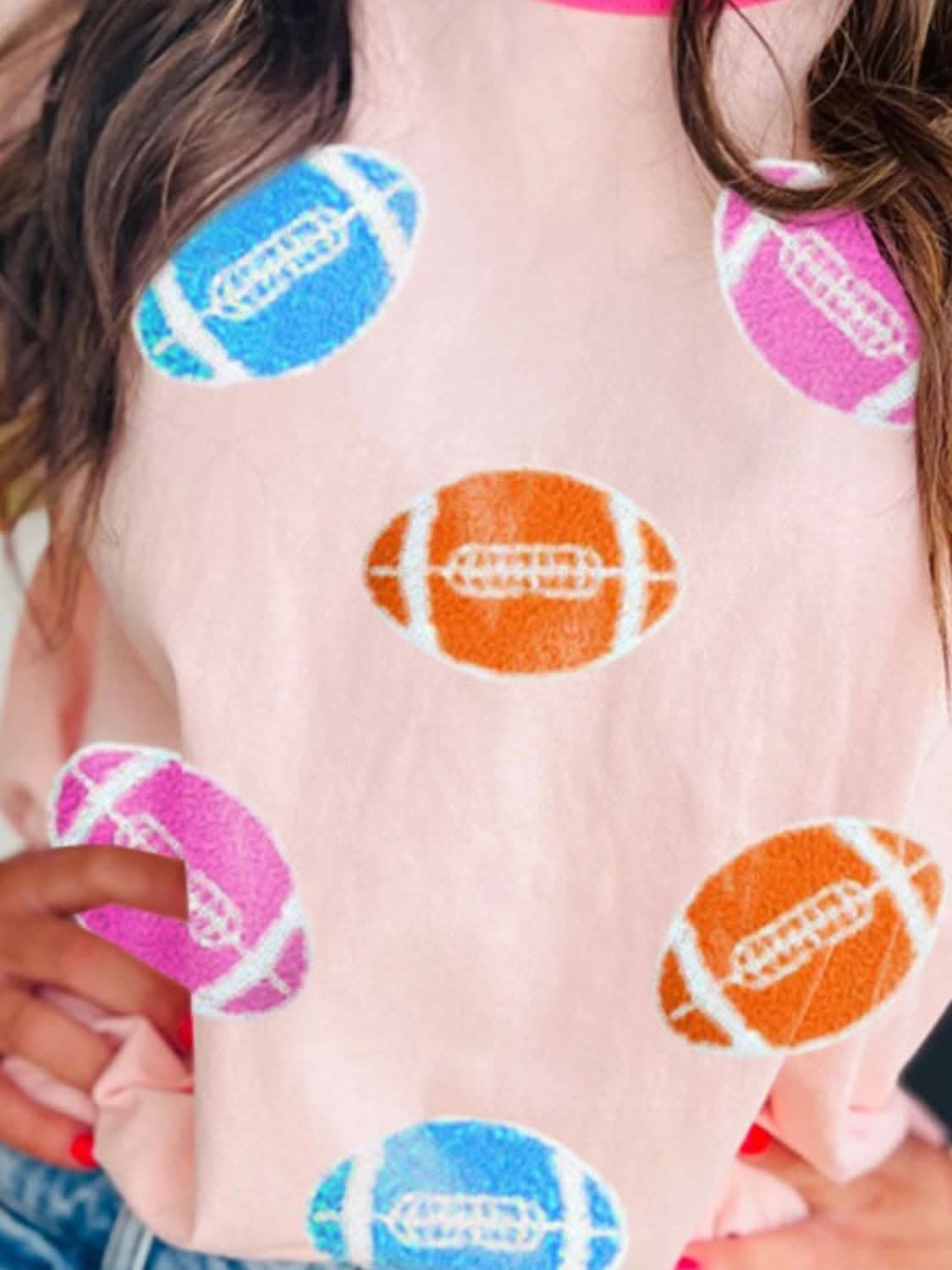 Comfortable football tee - round neck - Love Salve