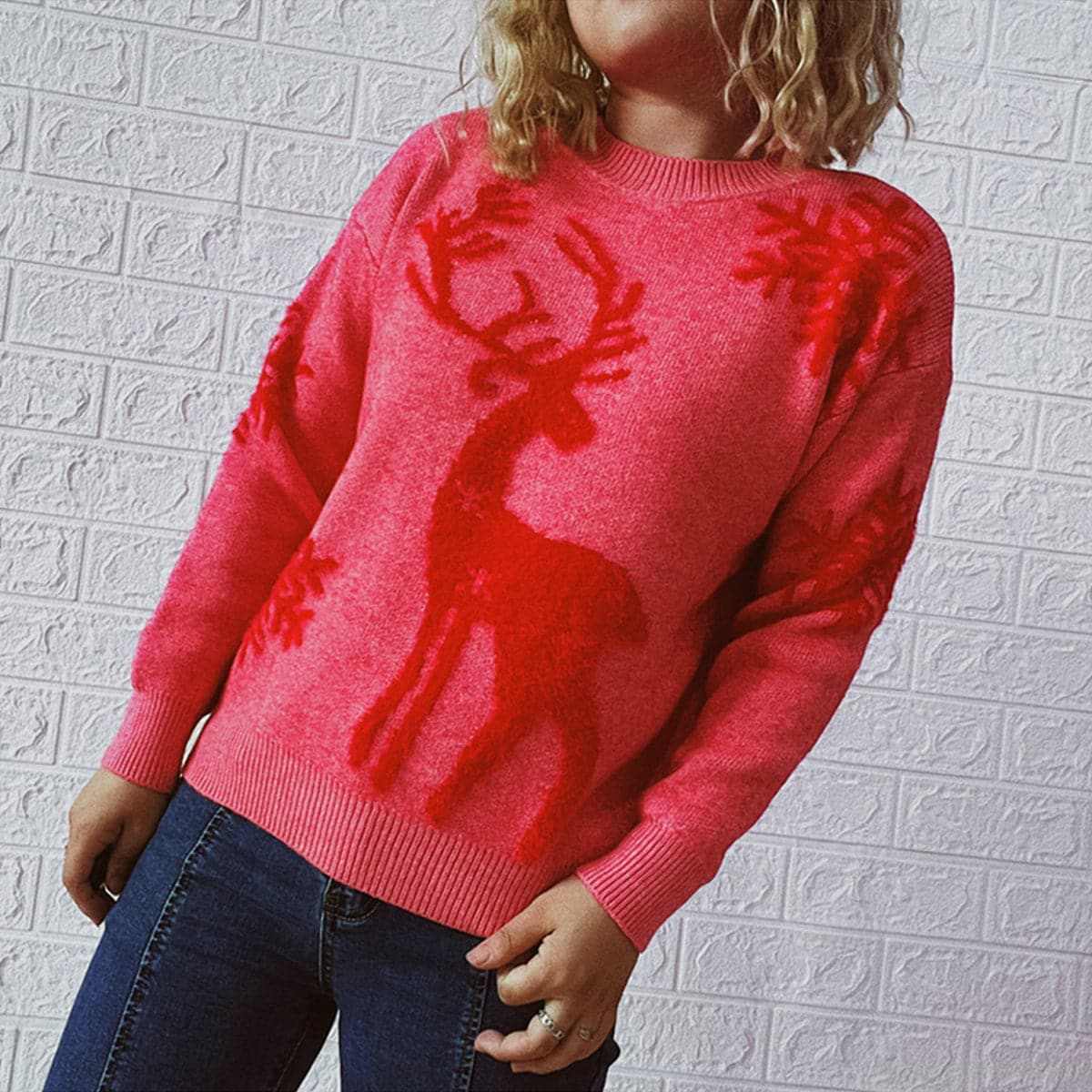 Cozy reindeer knit sweater for winter - Love Salve