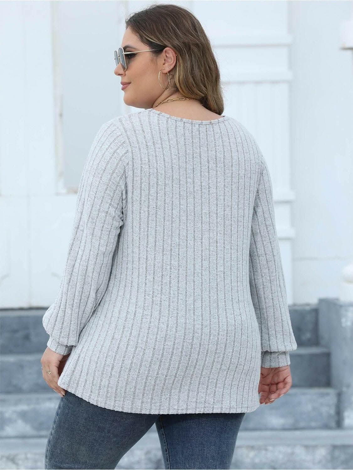 Cozy ribbed v-neck top for curves - Love Salve