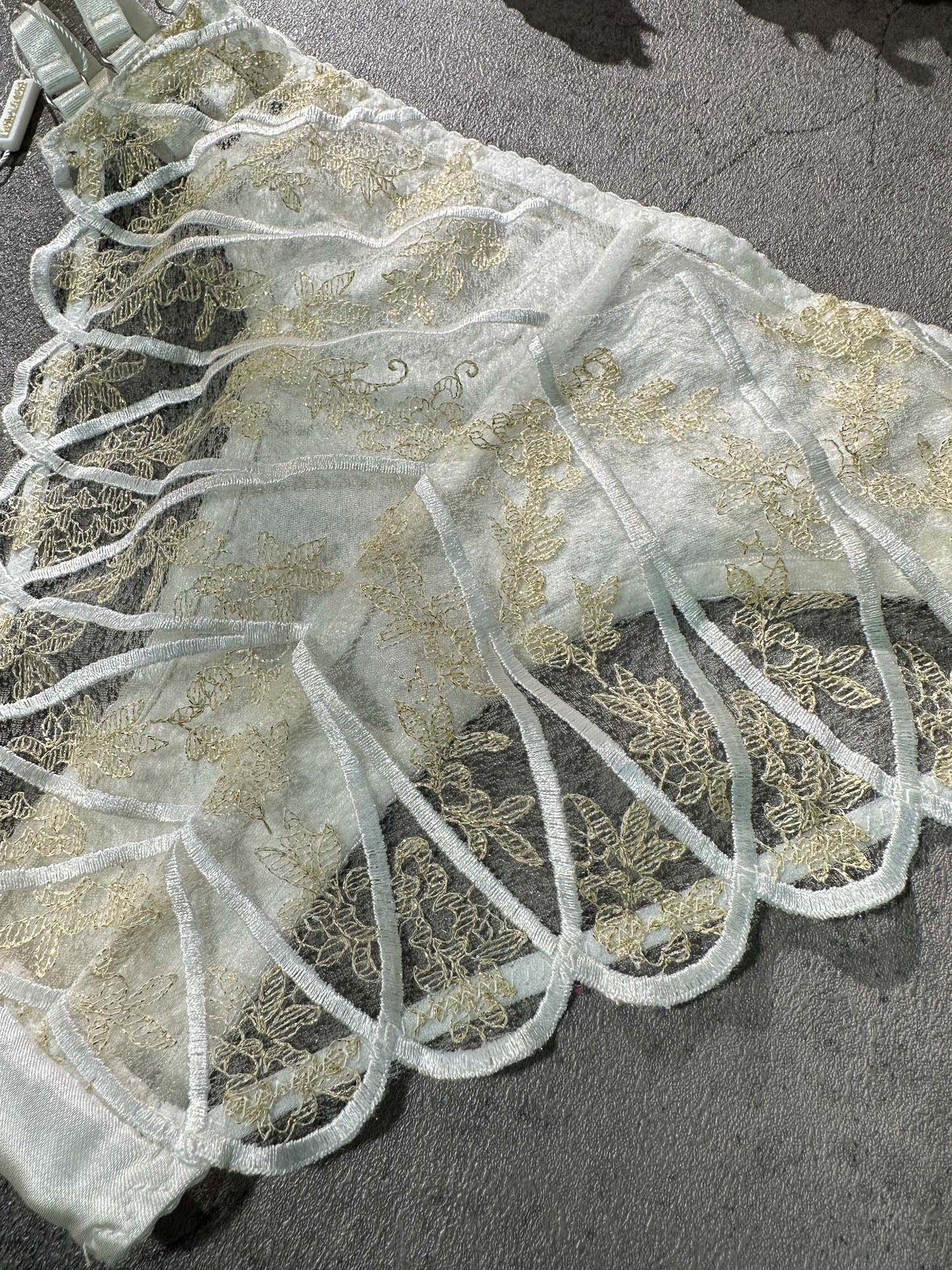 White&Gold Embroidery Thong