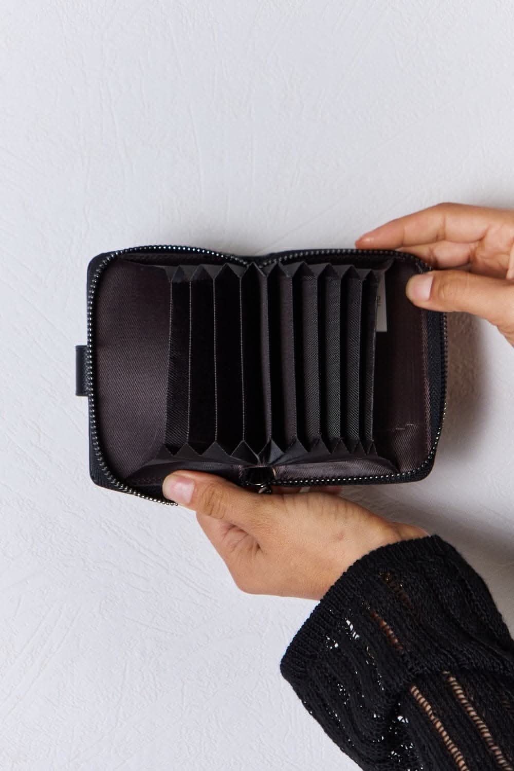 David Jones compact leather wallet - Love Salve