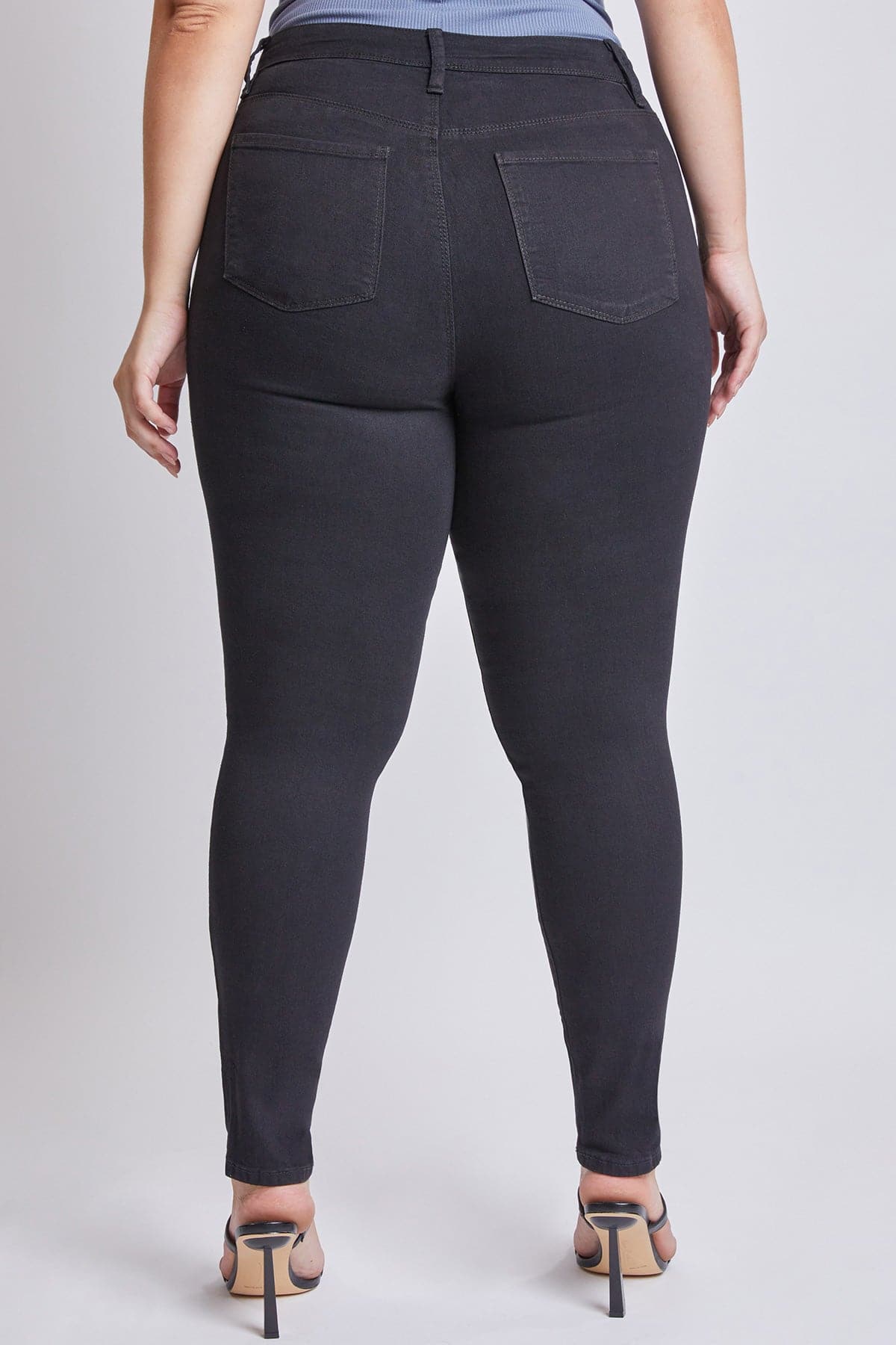 Women's Plus Essential Sustainable Skinny Jeans - Love Salve