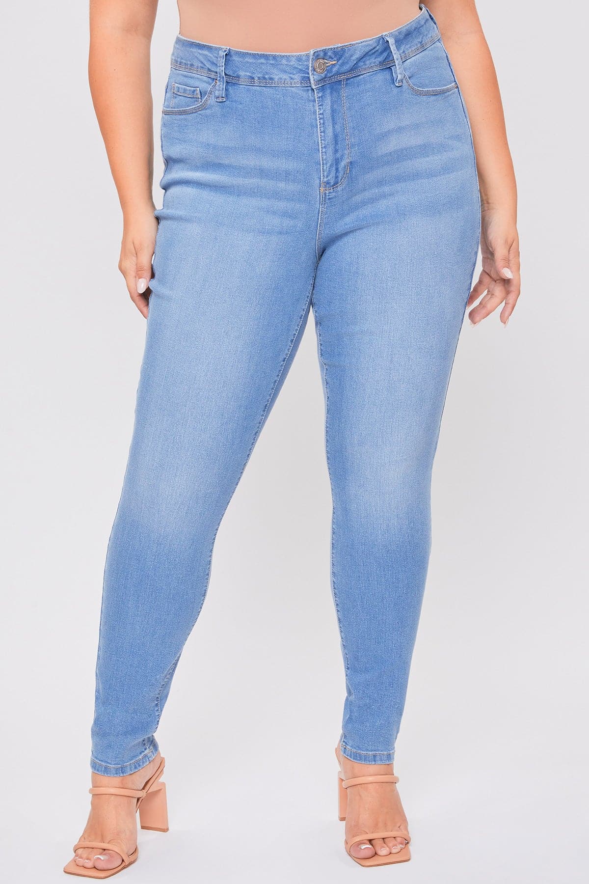Women's Plus Essential Sustainable Skinny Jeans - Love Salve