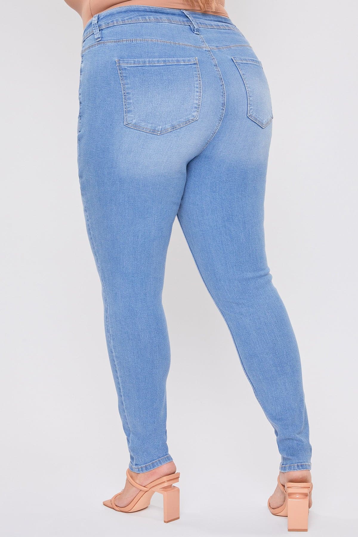 Women's Plus Essential Sustainable Skinny Jeans - Love Salve