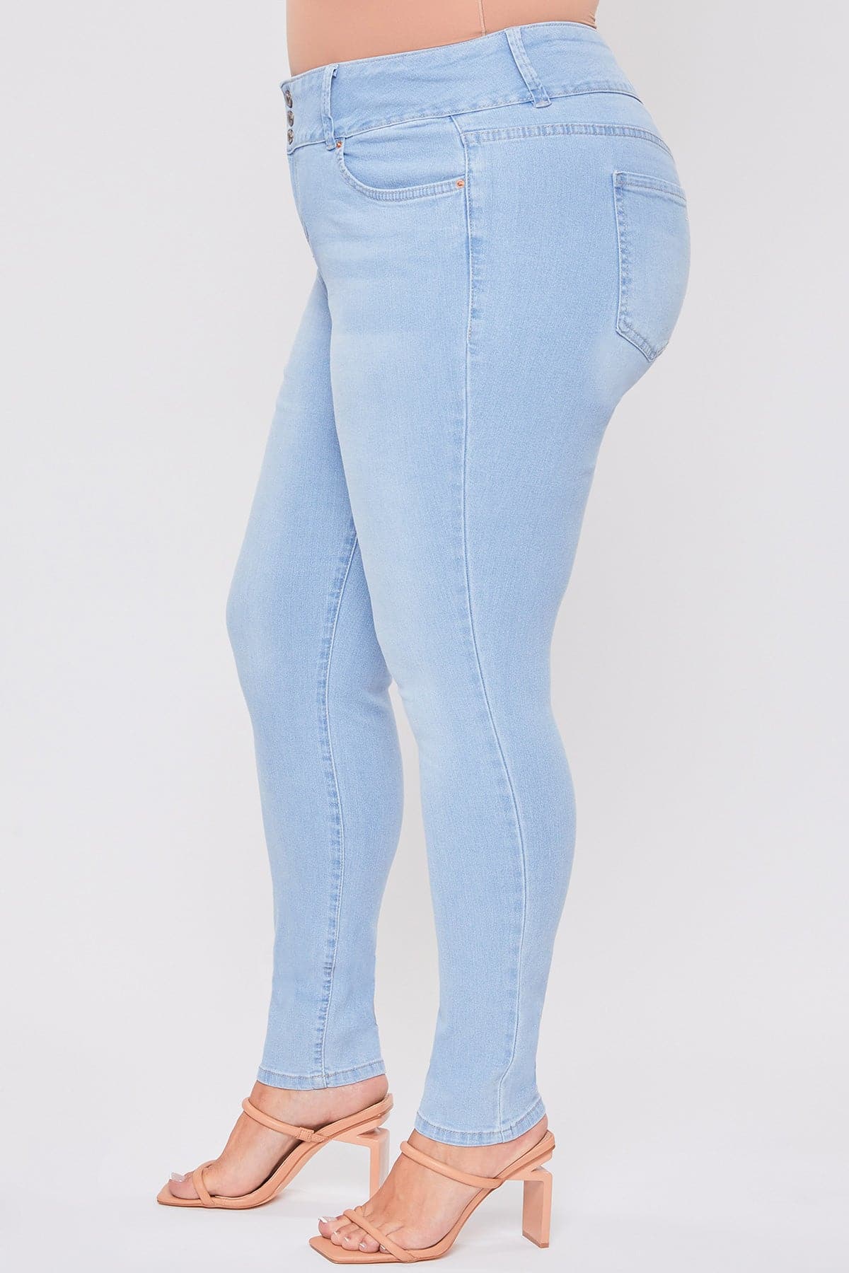 Women's Plus Essential Sustainable Skinny Jeans - Love Salve