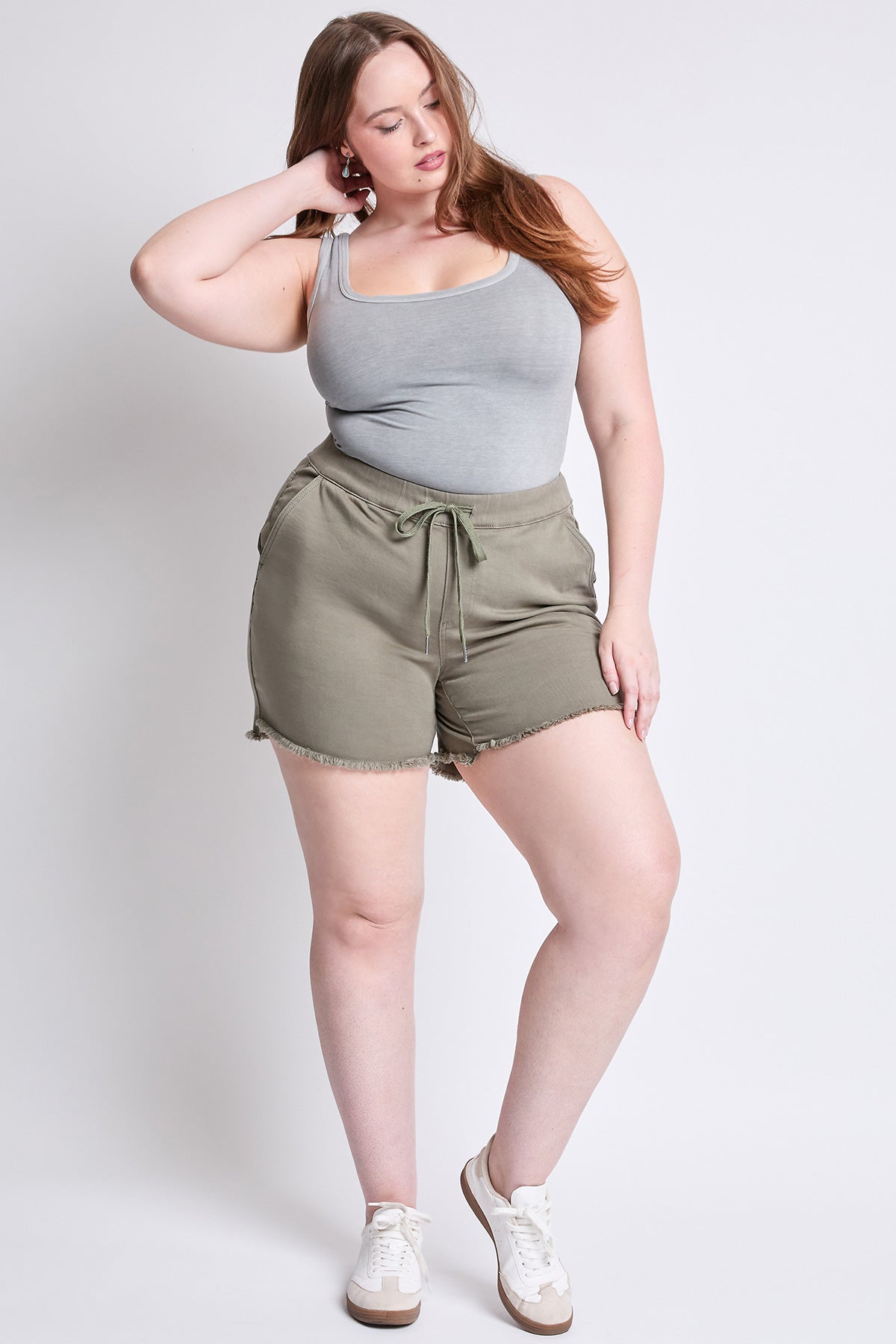 YMI JEANS: Plus Size Frayed Shorts