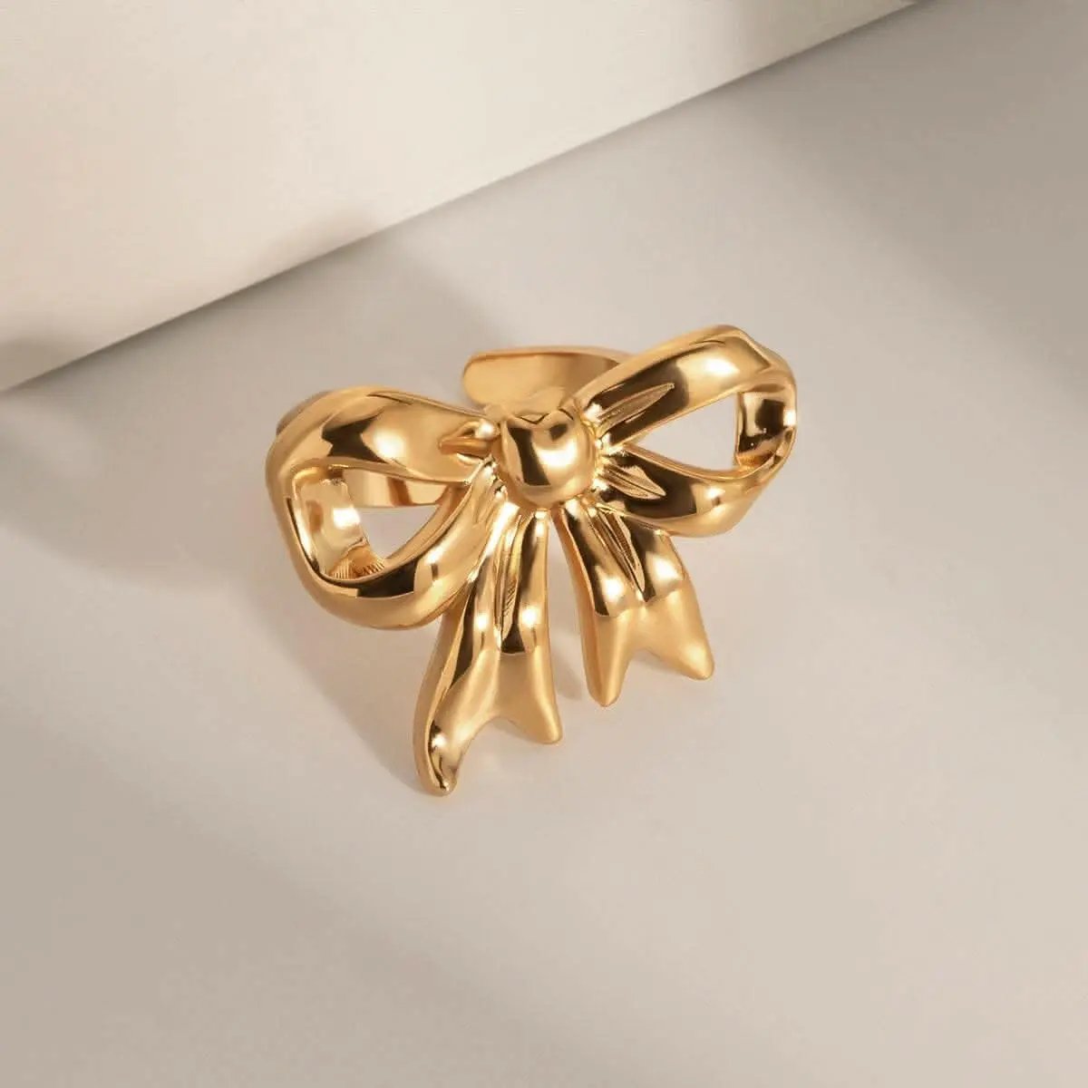 Elegant Gold-Plated Bow Ring - Love Salve