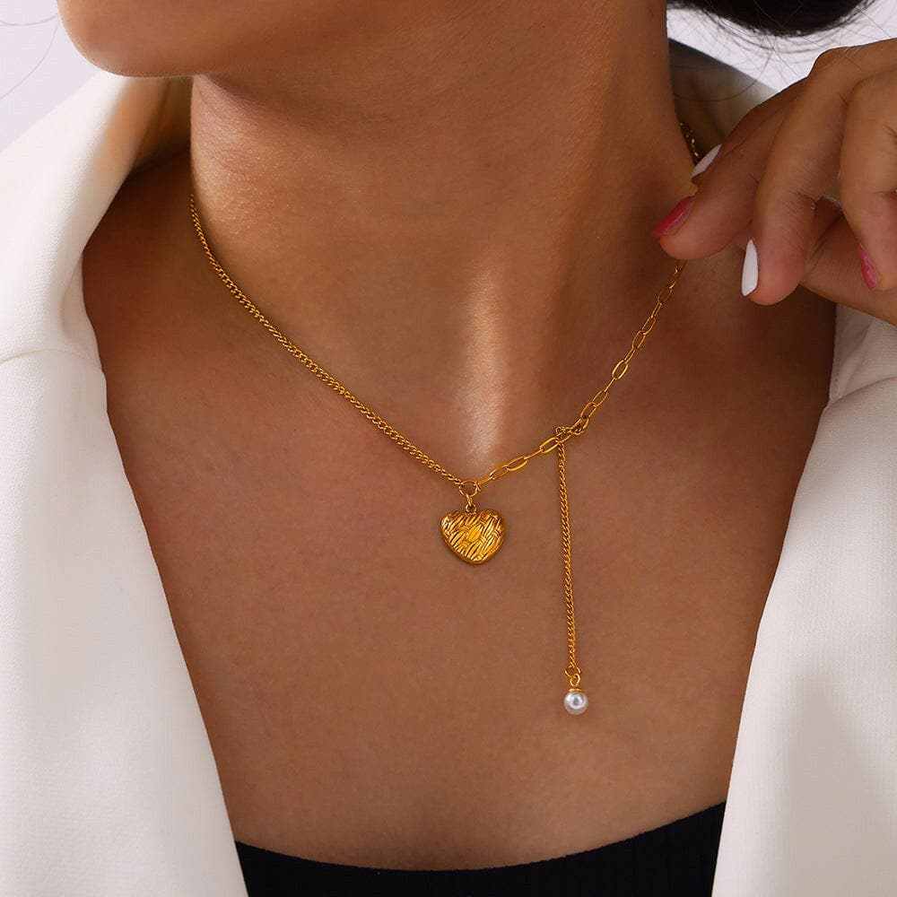 Elegant heart pendant necklace - Love Salve