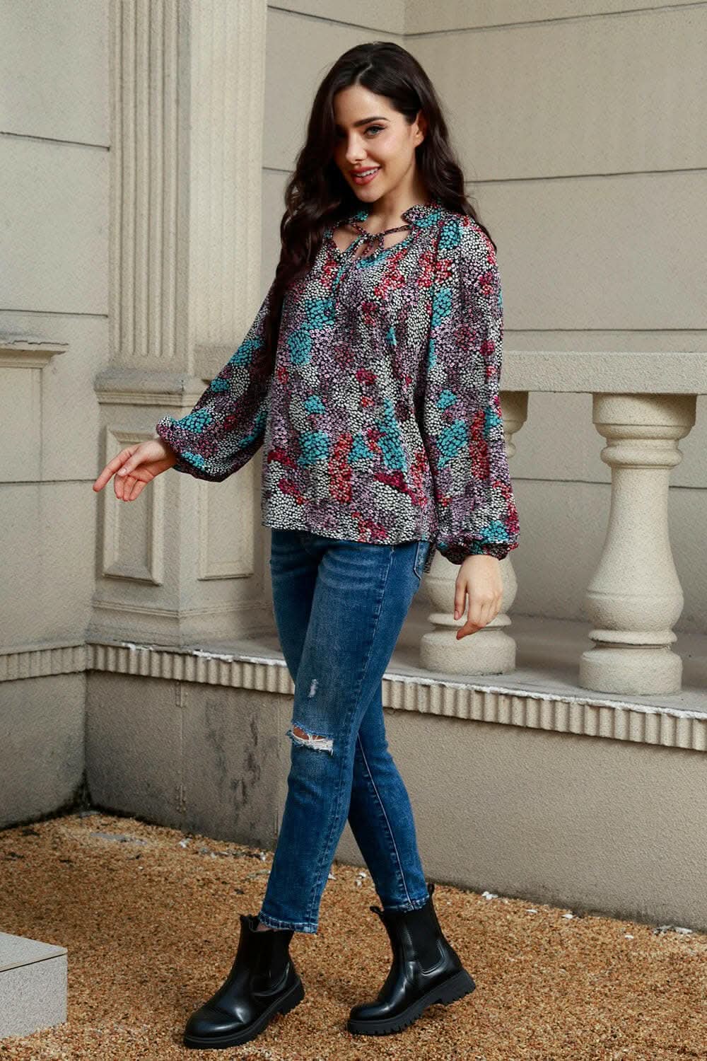 Elegant tie neck blouse with balloon sleeves - Love Salve