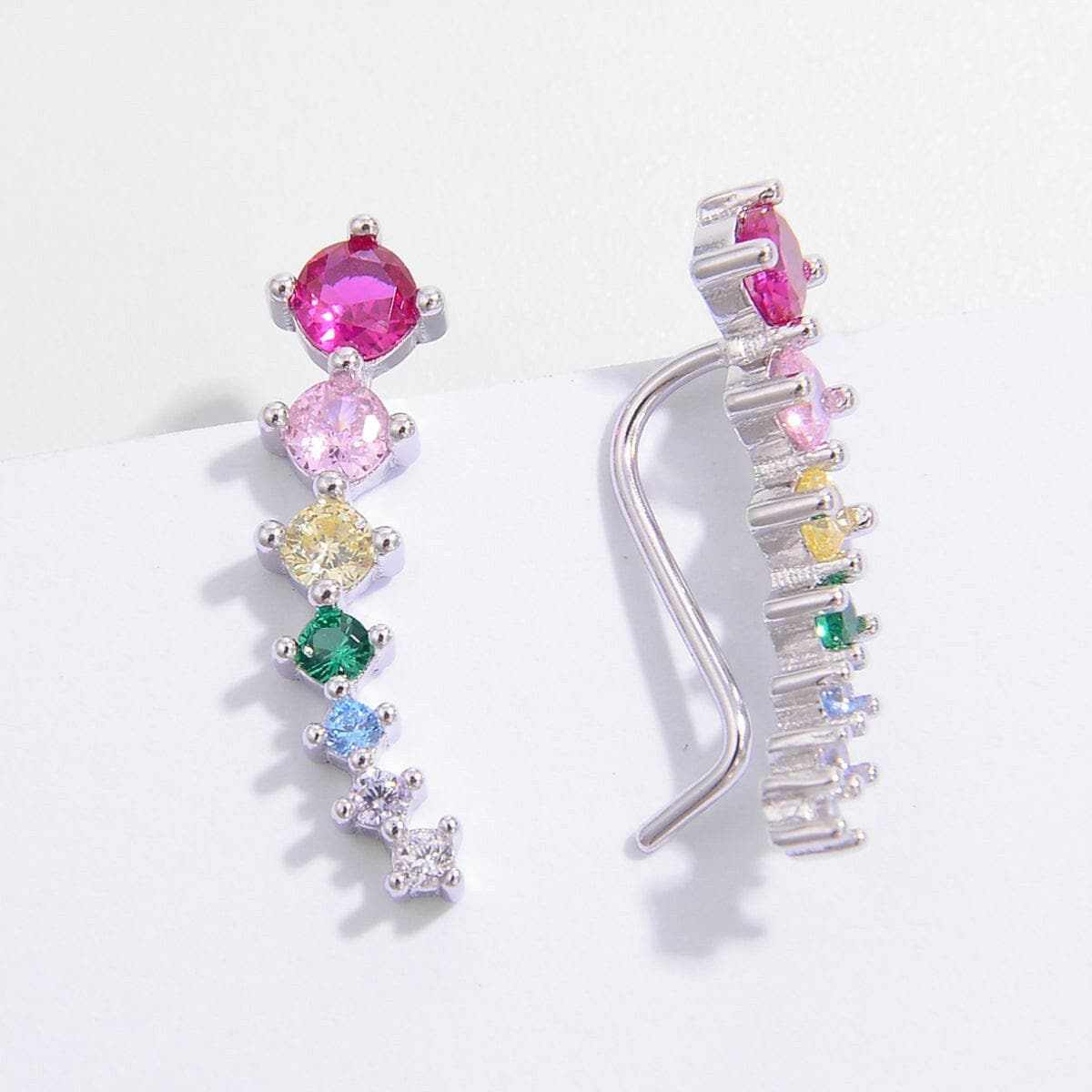 Elegant zircon earrings in silver