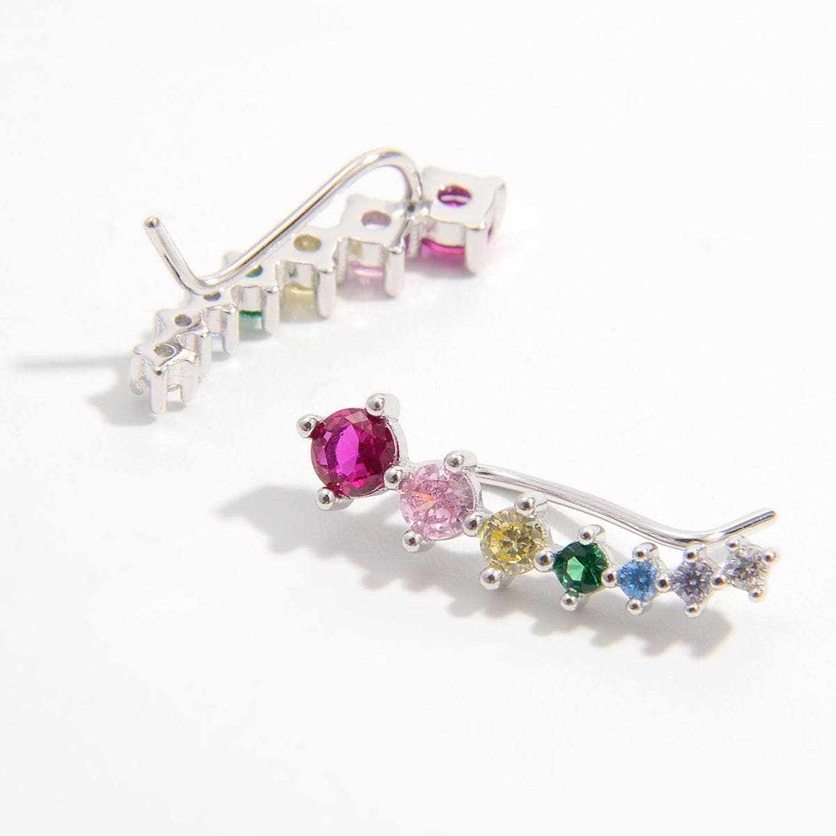 Elegant zircon earrings in silver