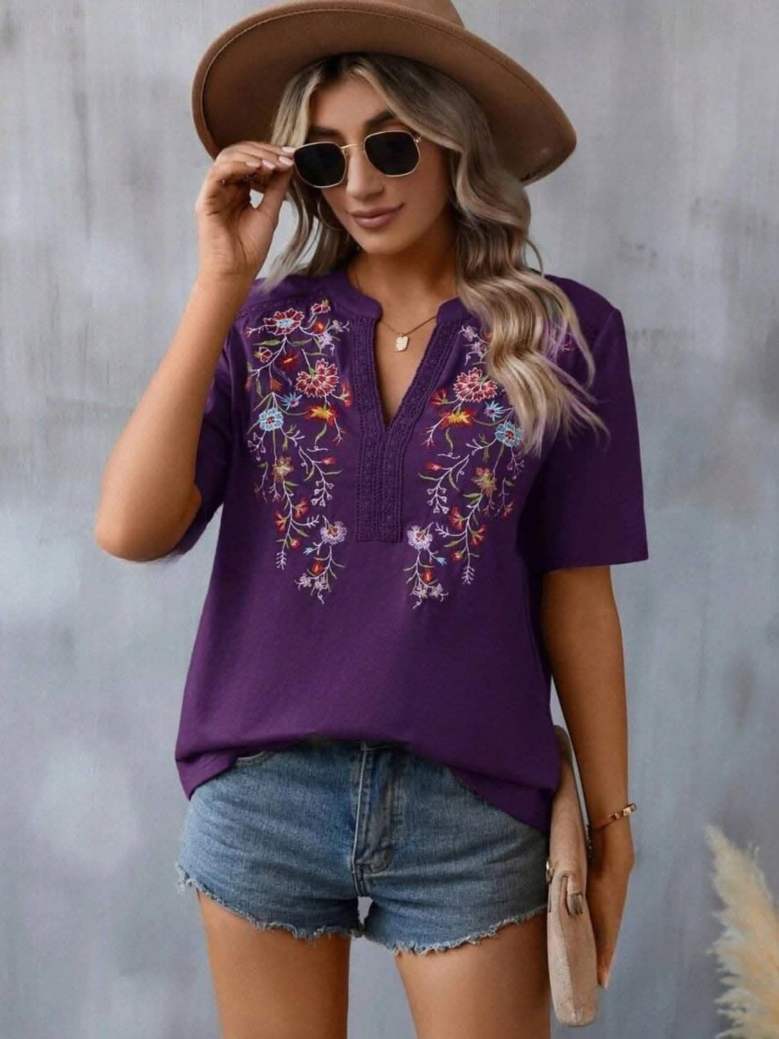 Embroidered lace detail tee