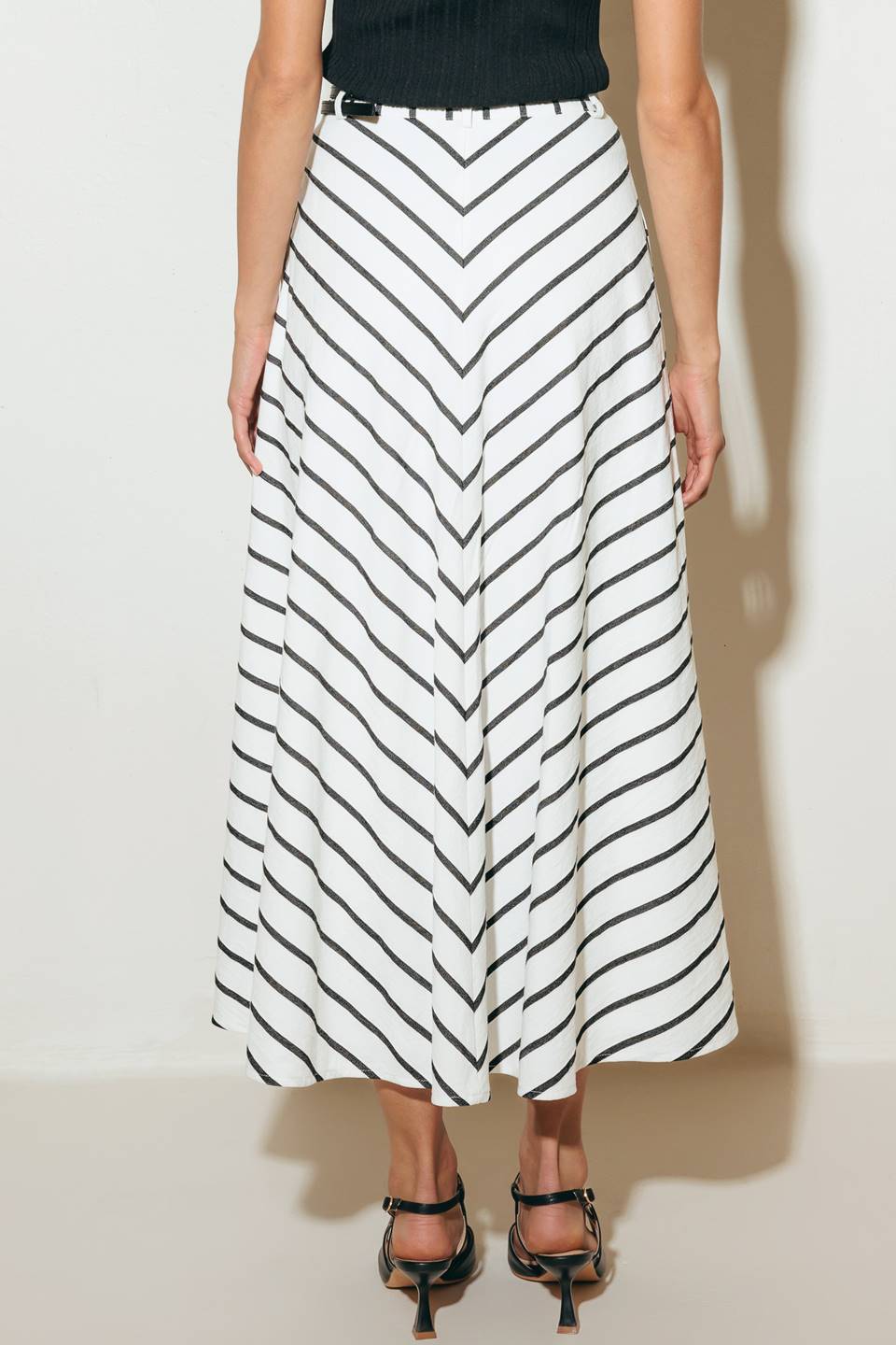 WEEKEND VIBE STRIPED MIDI SKIRT